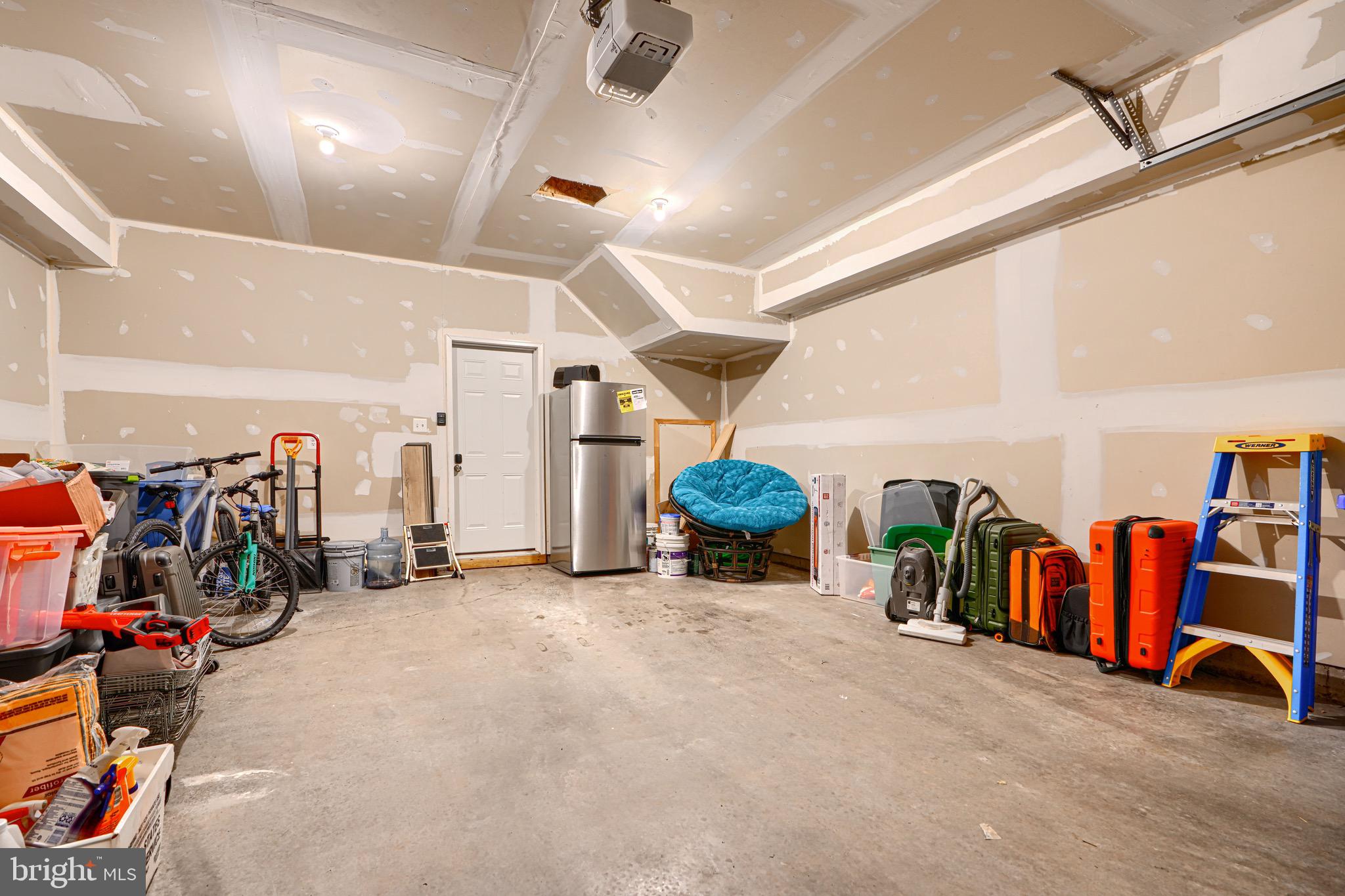 TUSCARORA CREEK - Residential Lease