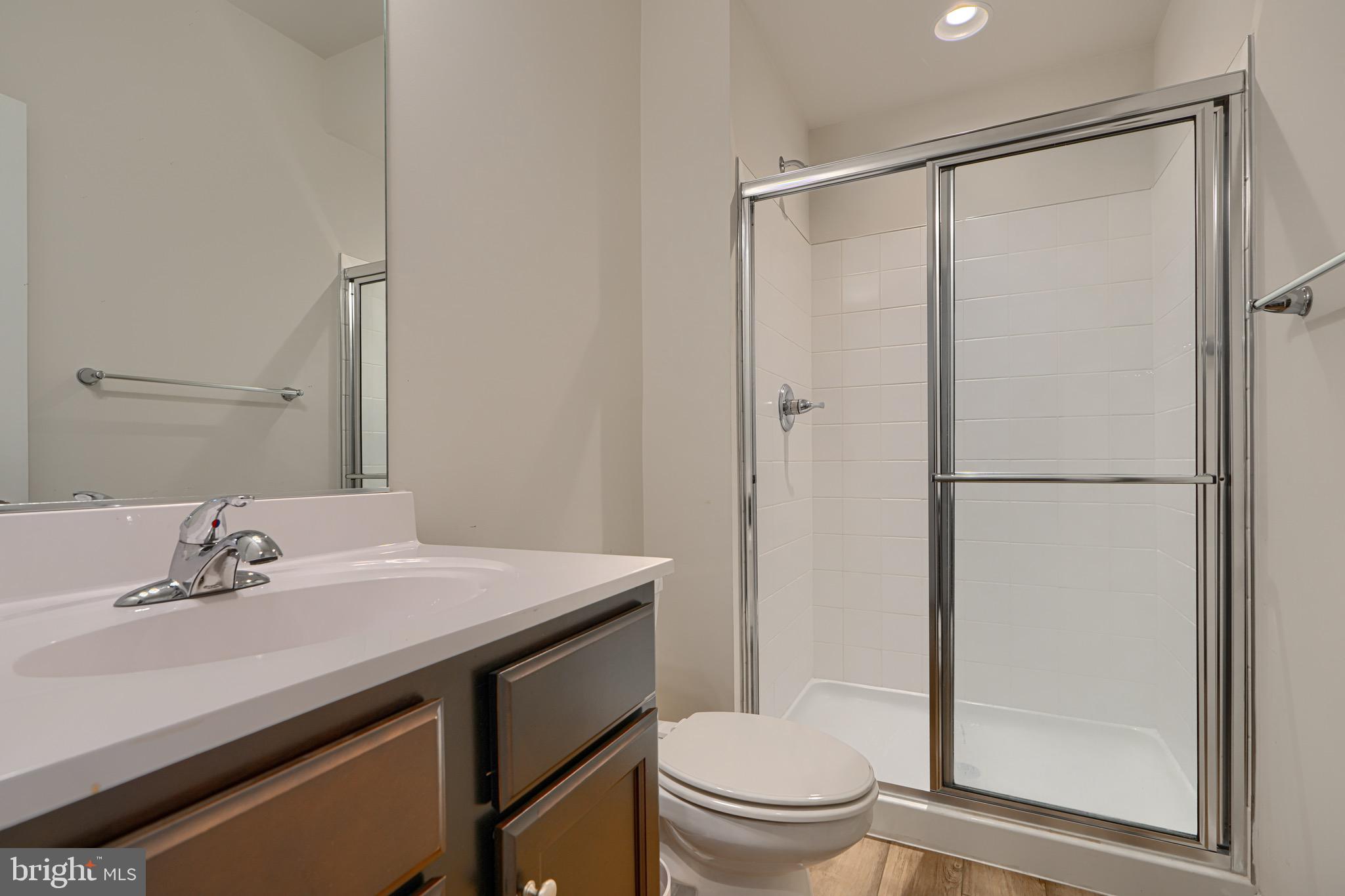 TUSCARORA CREEK - Residential Lease