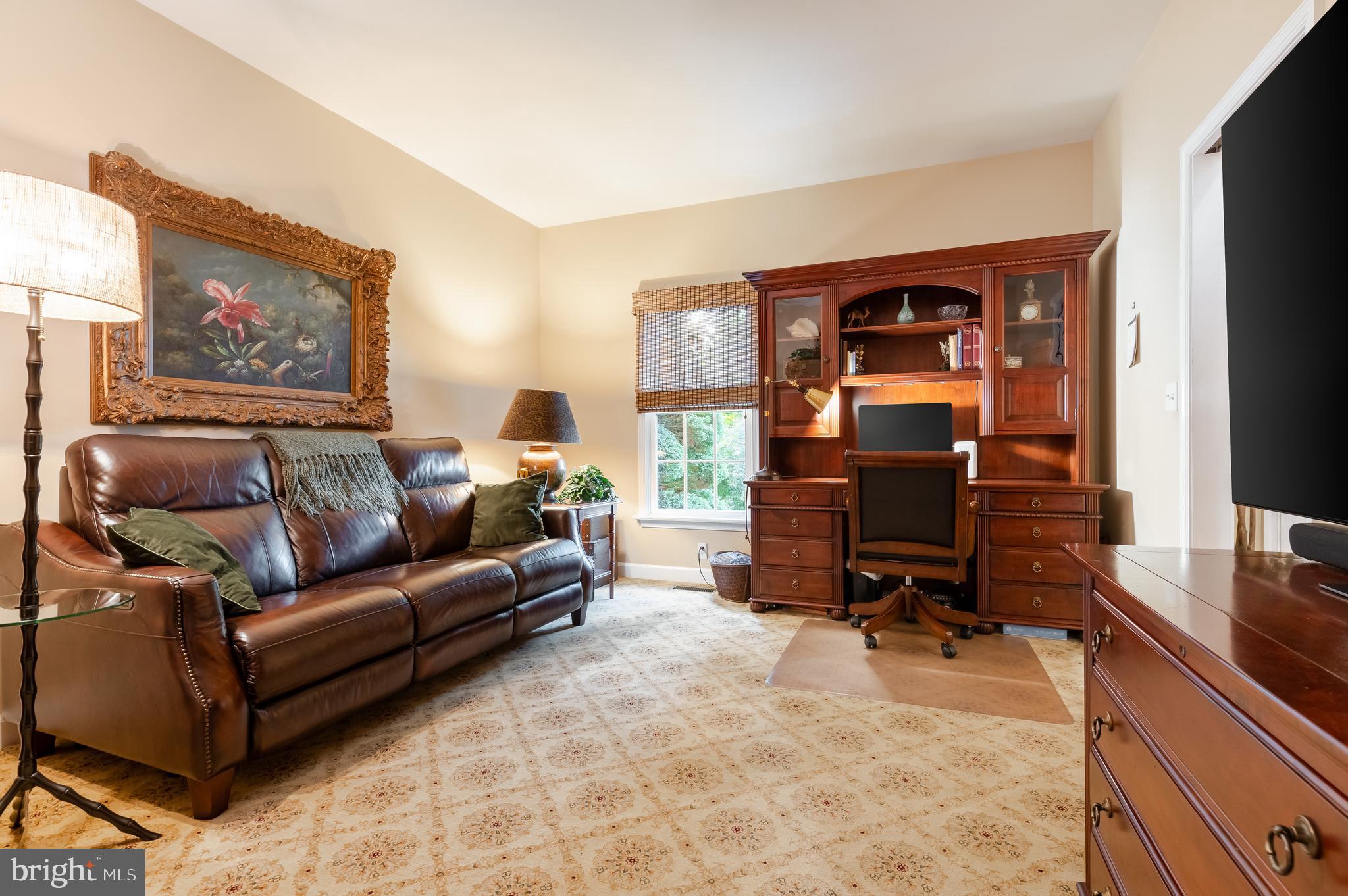 COLONIAL RIDGE - Residential