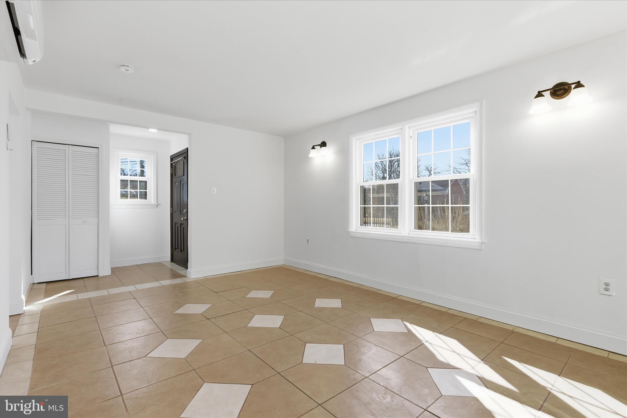 RADIANT VALLEY - Residential