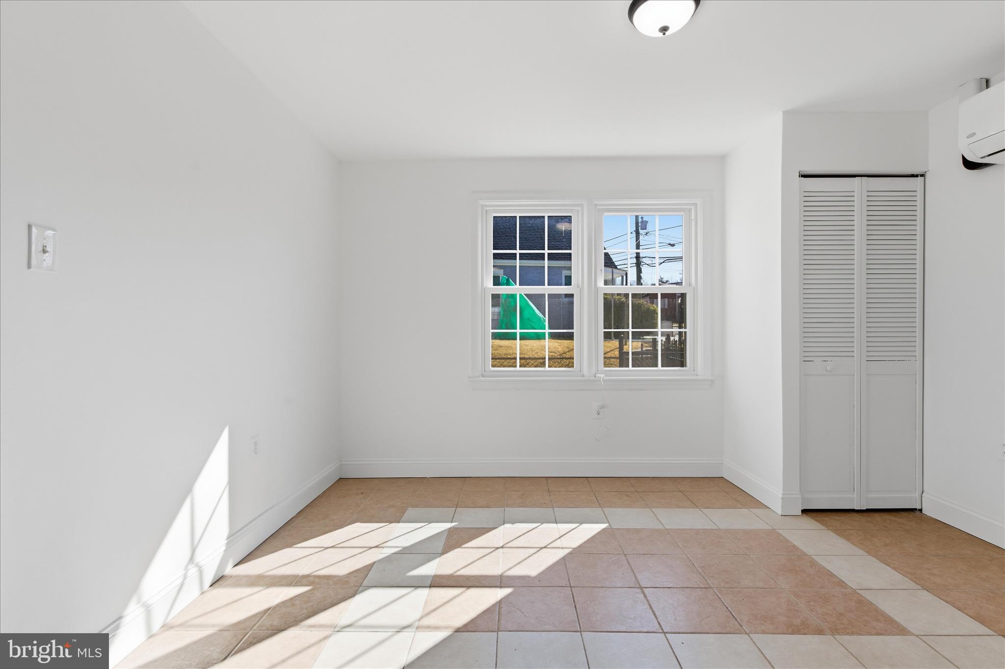 RADIANT VALLEY - Residential