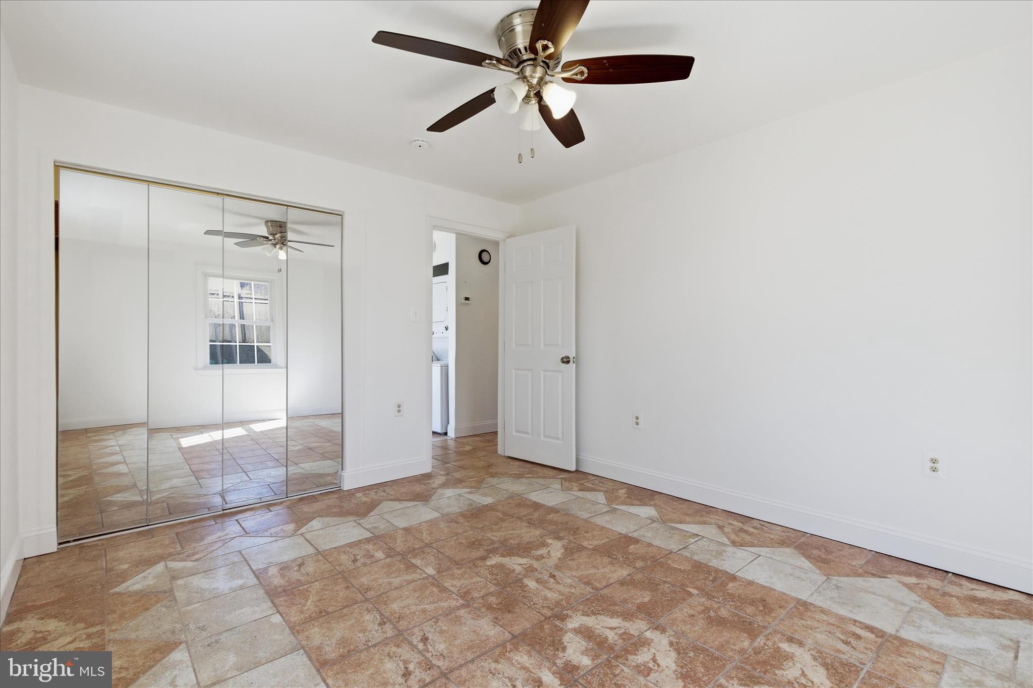 RADIANT VALLEY - Residential