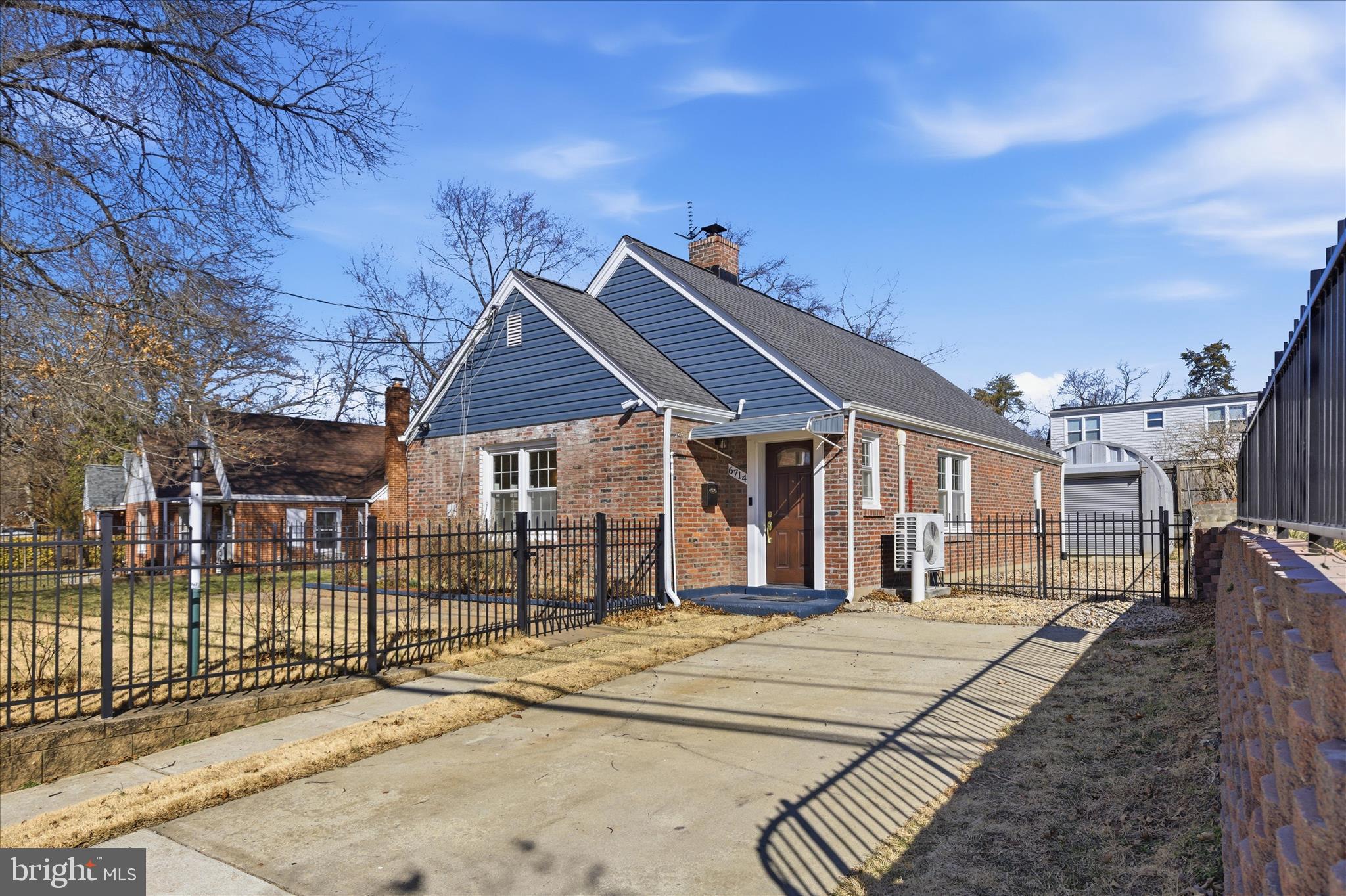 RADIANT VALLEY - Residential