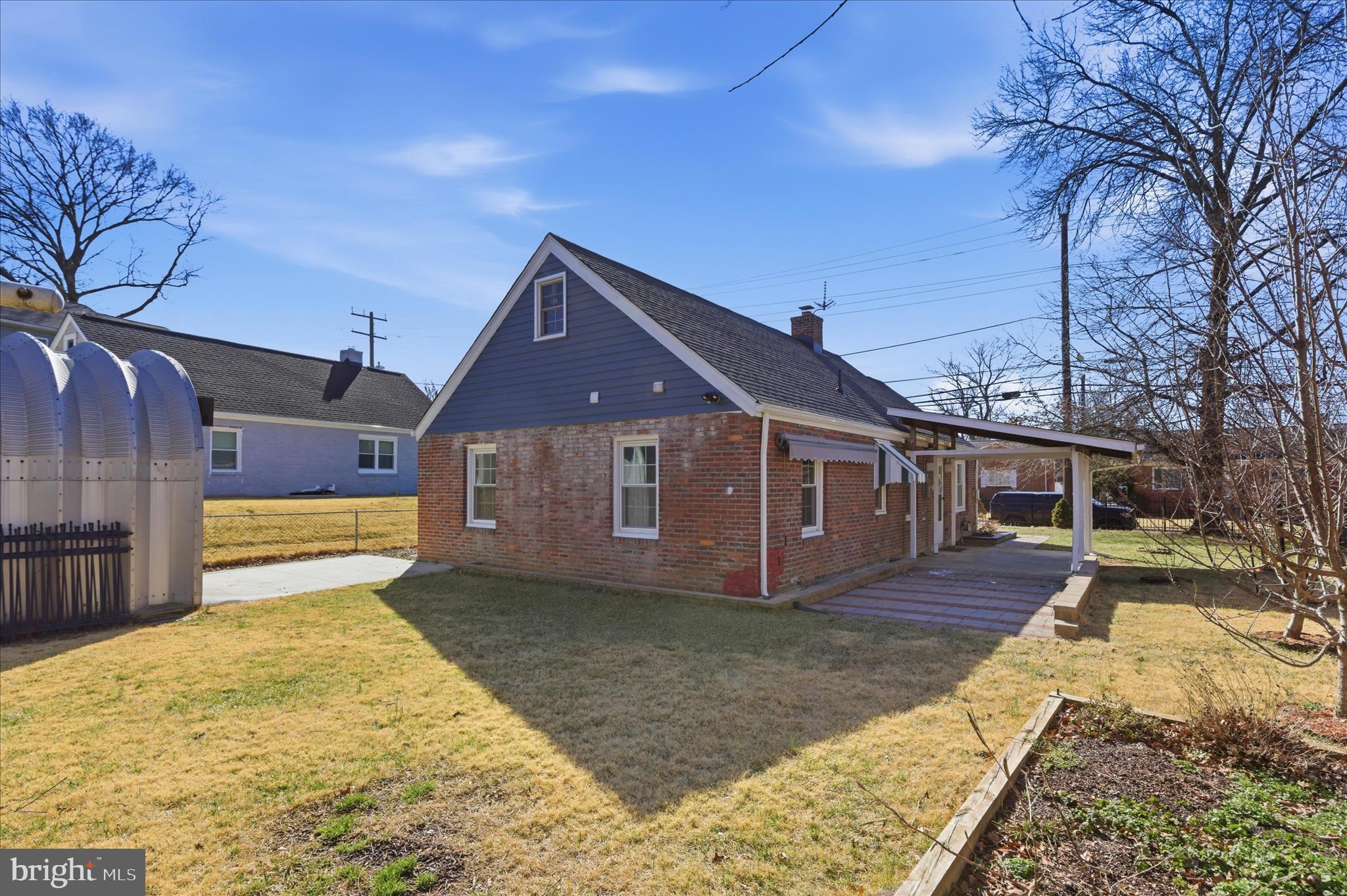 RADIANT VALLEY - Residential