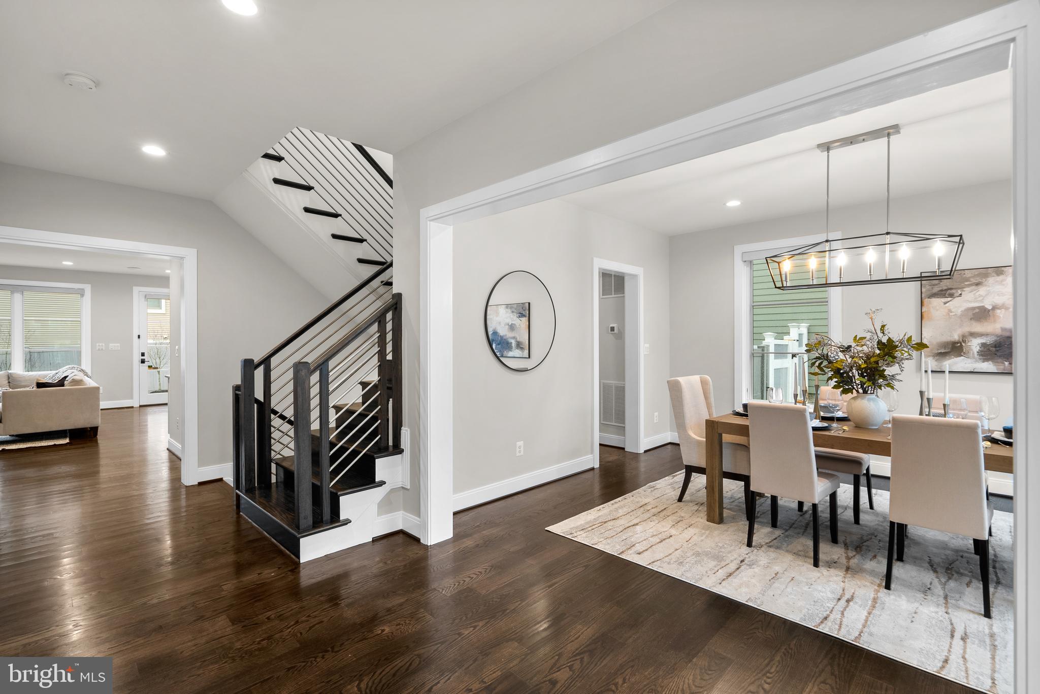 ROOSEVELT PLACE - Residential