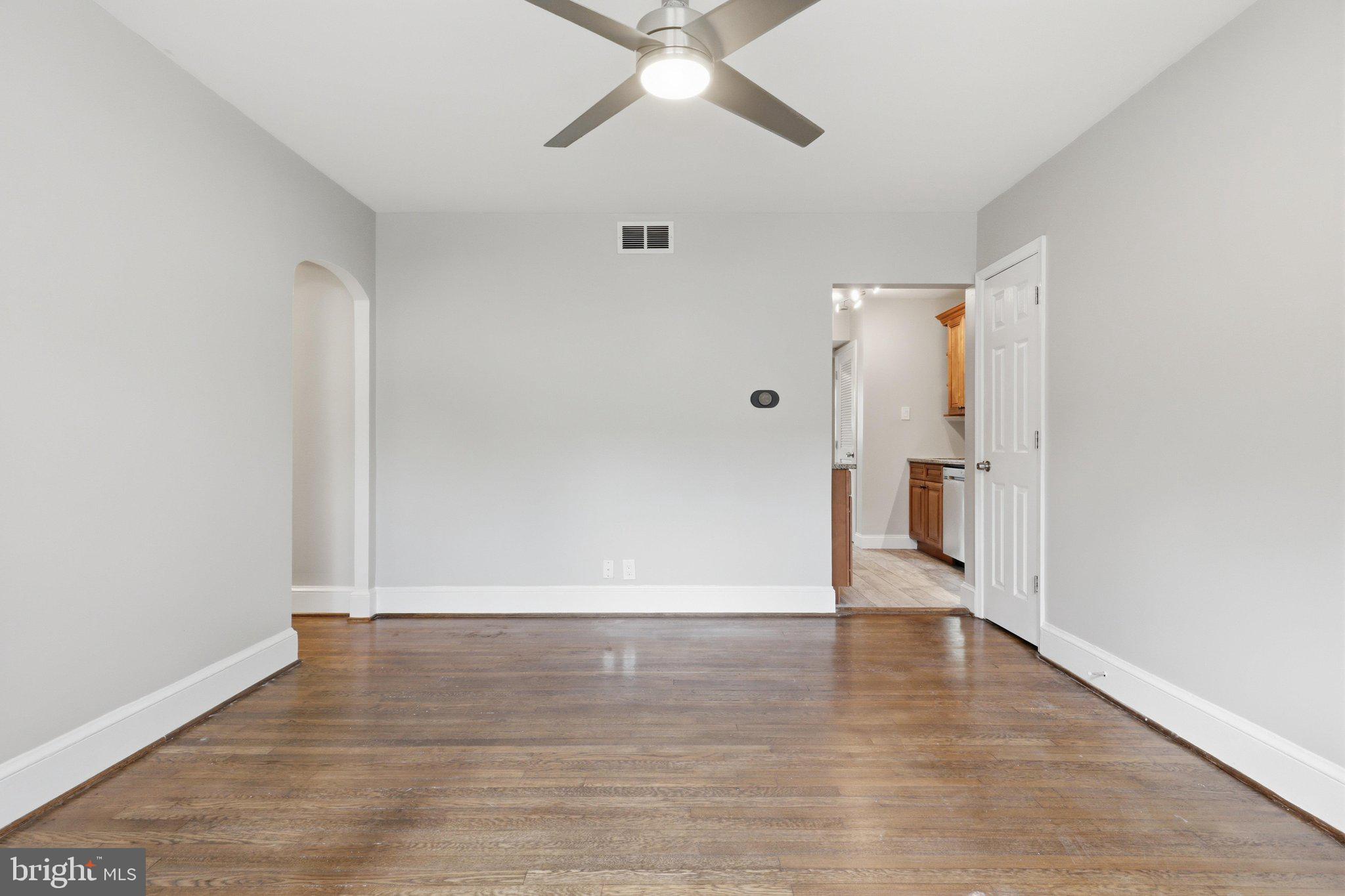 1231 PENN STREET NE 1