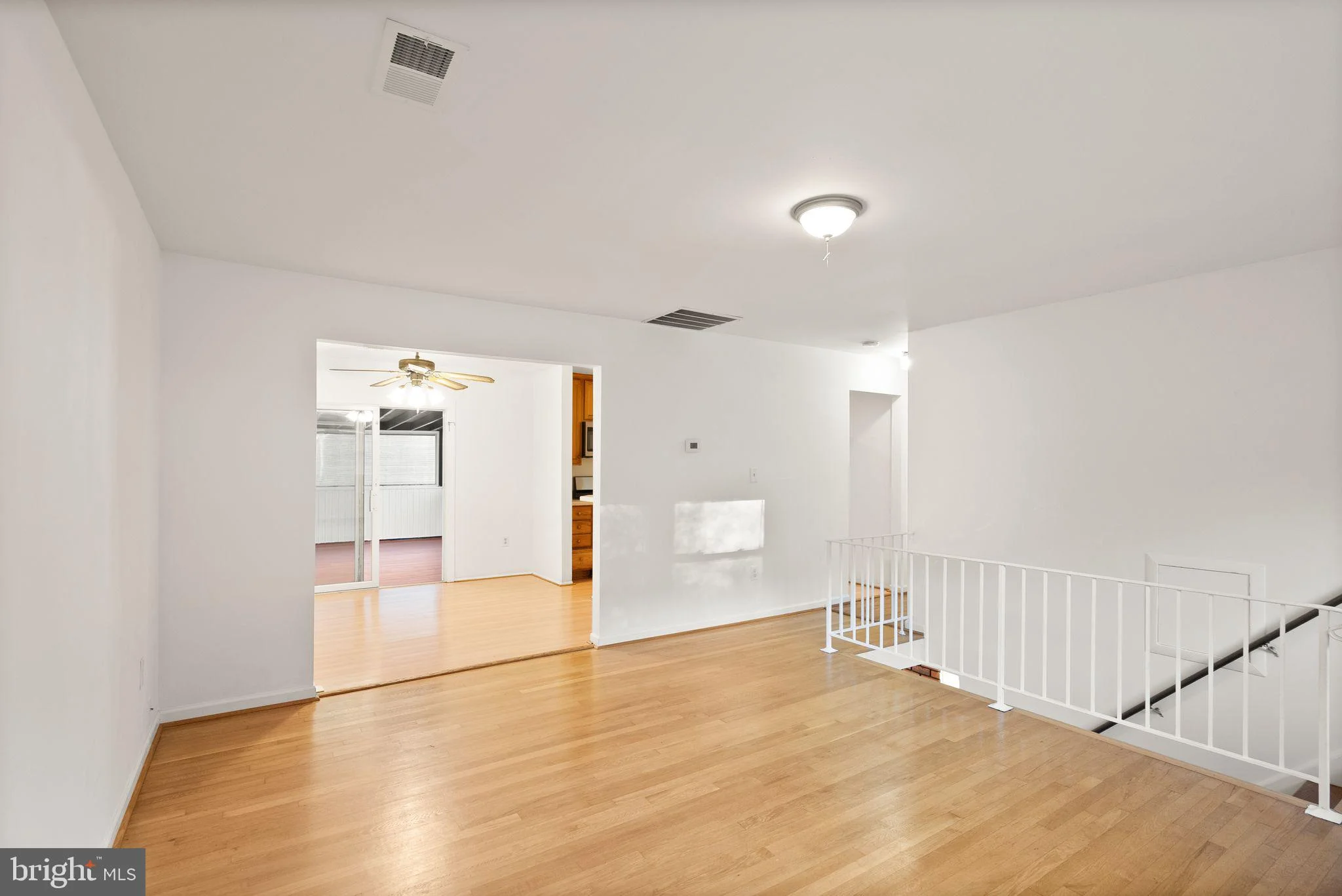 13416 Hillendale Drive, Woodbridge, VA 22193 | VAPW2132862 | Nestfully
