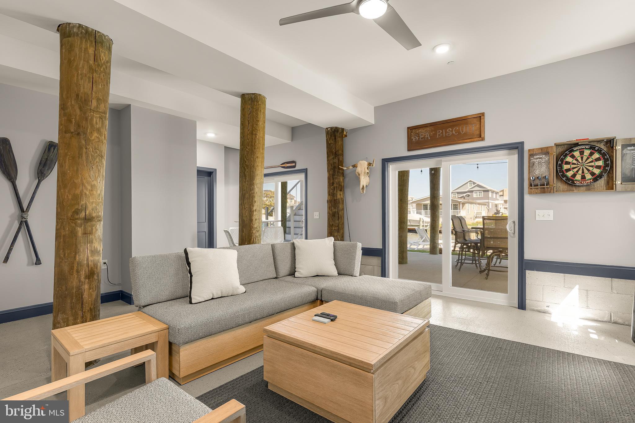 CAPE WINDSOR - Residential