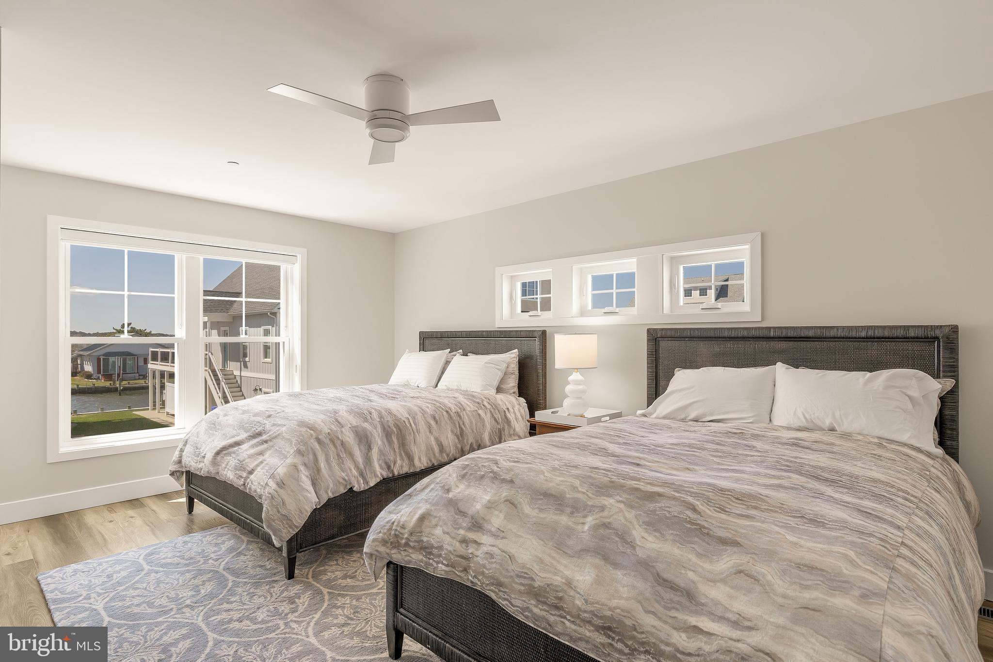 CAPE WINDSOR - Residential