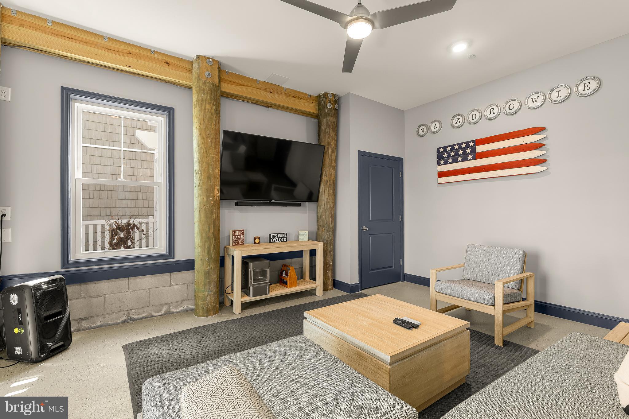 CAPE WINDSOR - Residential