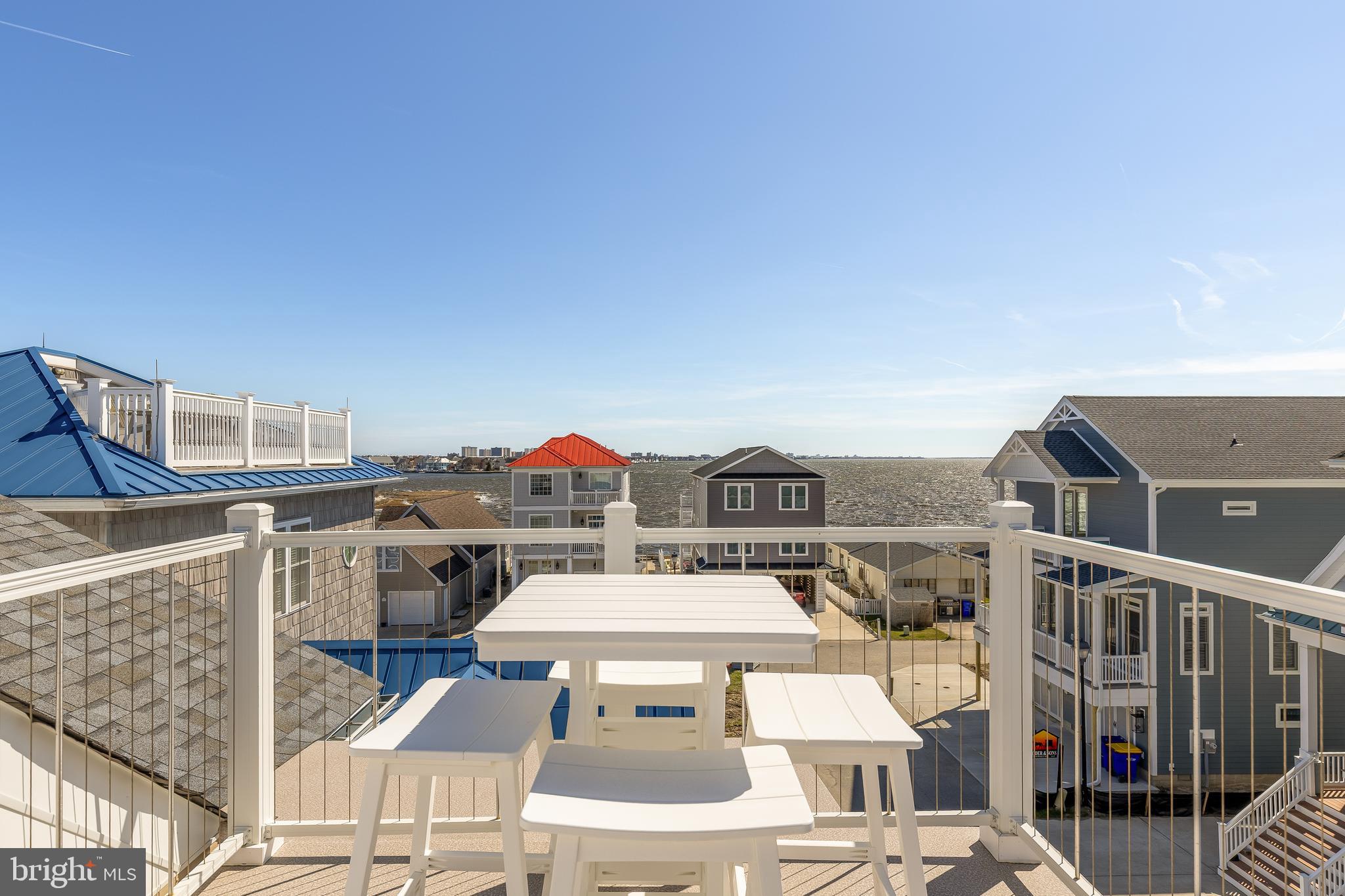 CAPE WINDSOR - Residential