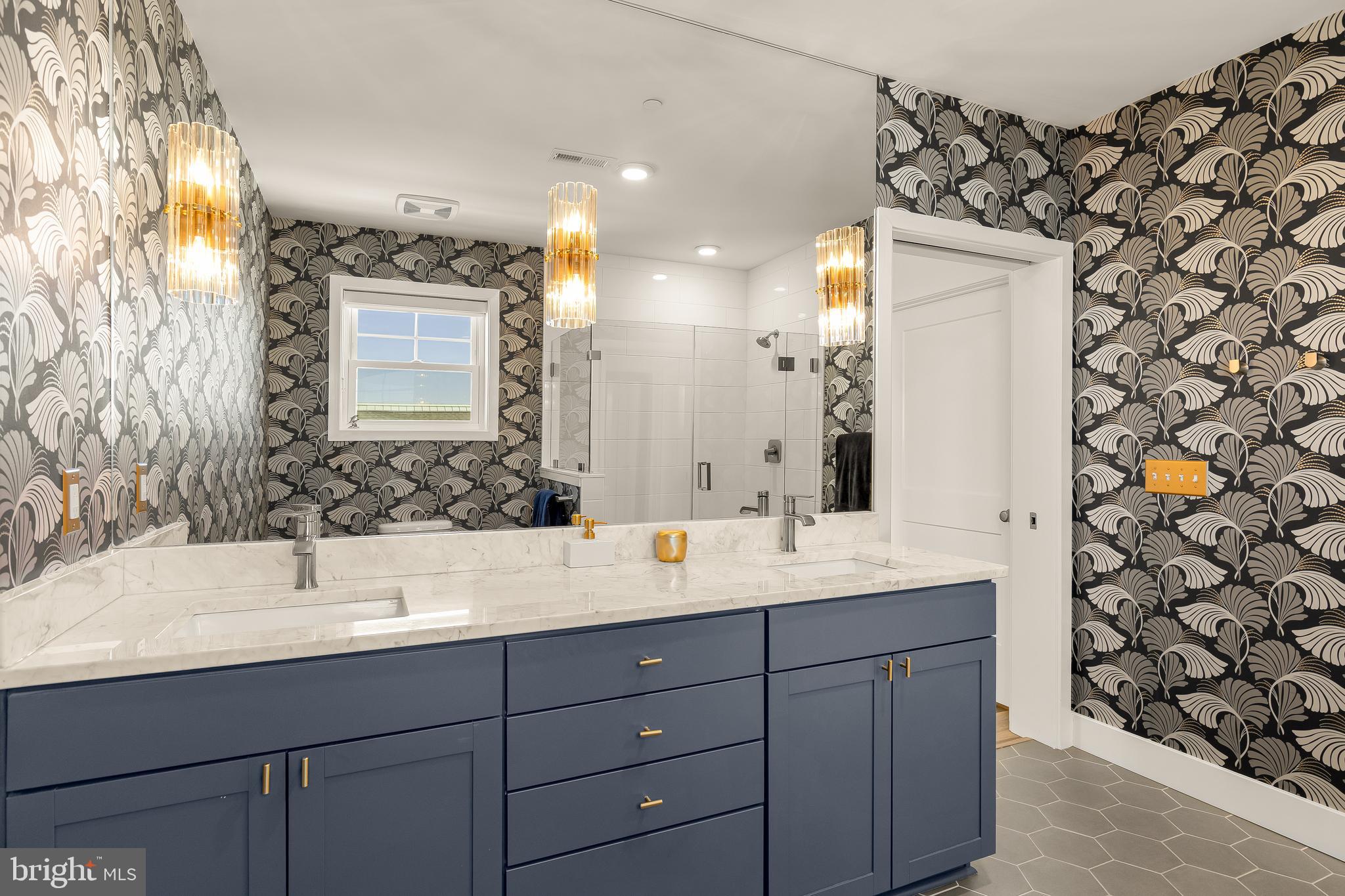 CAPE WINDSOR - Residential