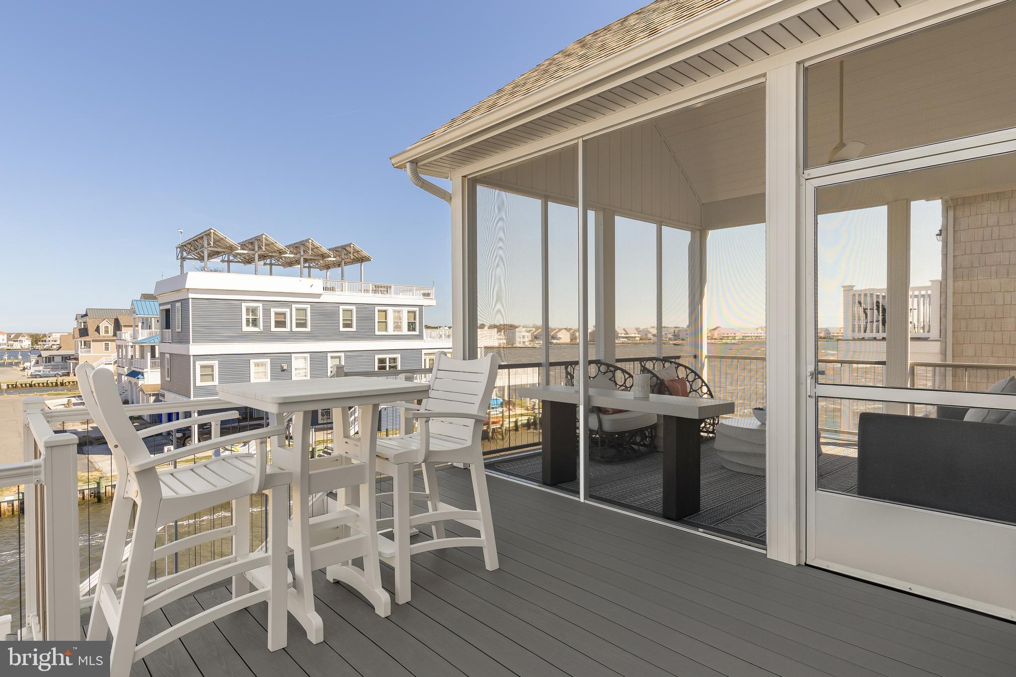 CAPE WINDSOR - Residential