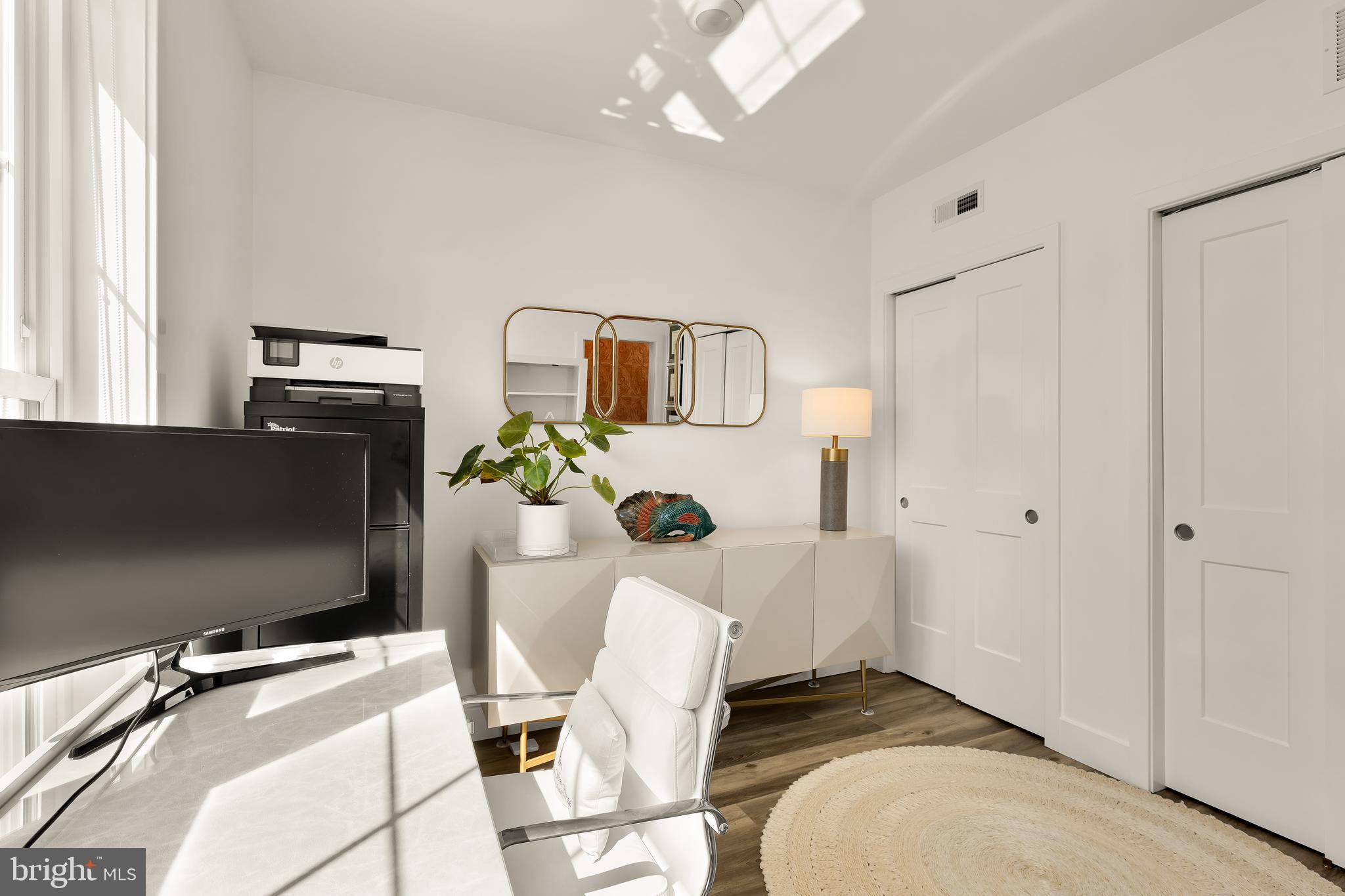 CAPE WINDSOR - Residential