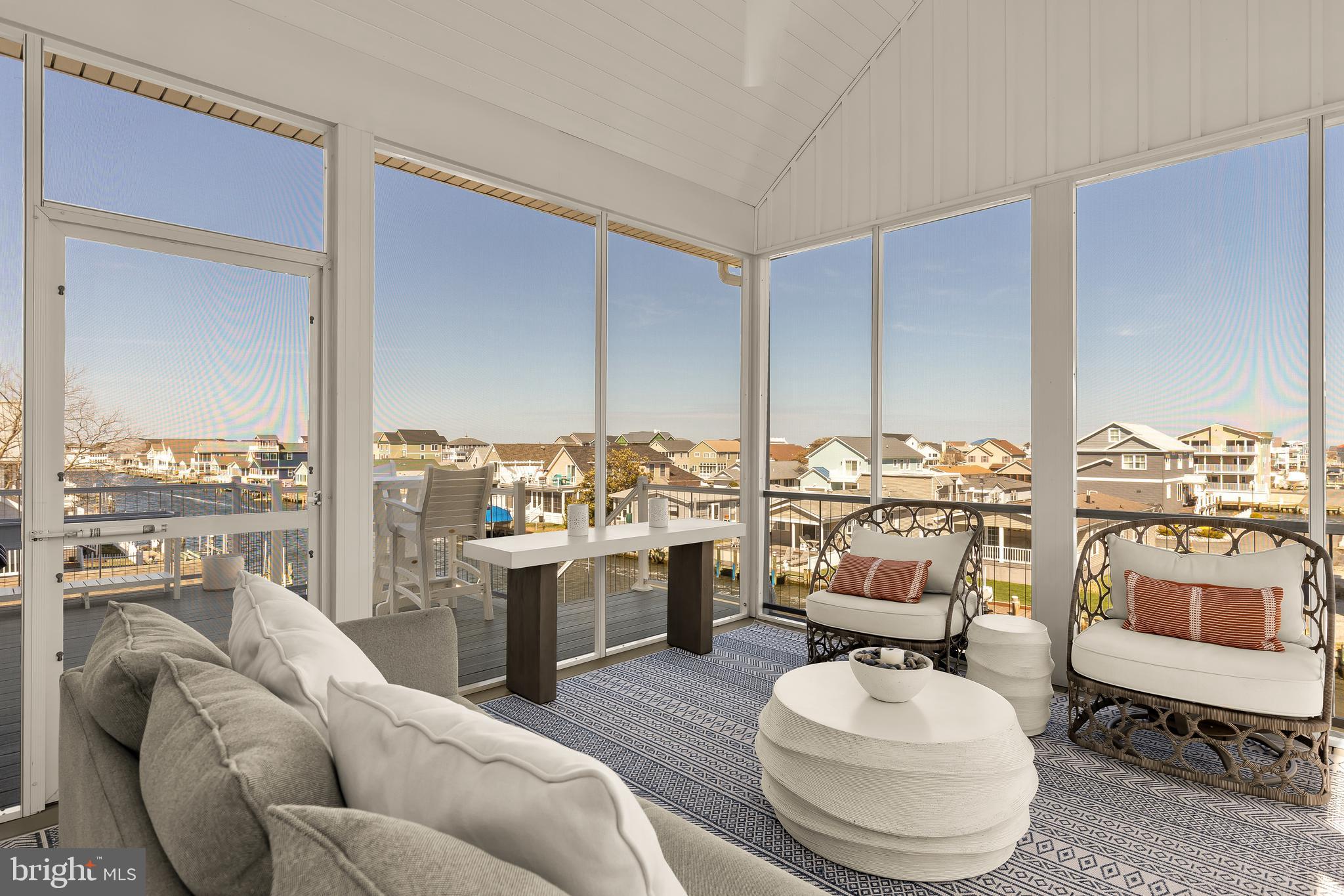 CAPE WINDSOR - Residential