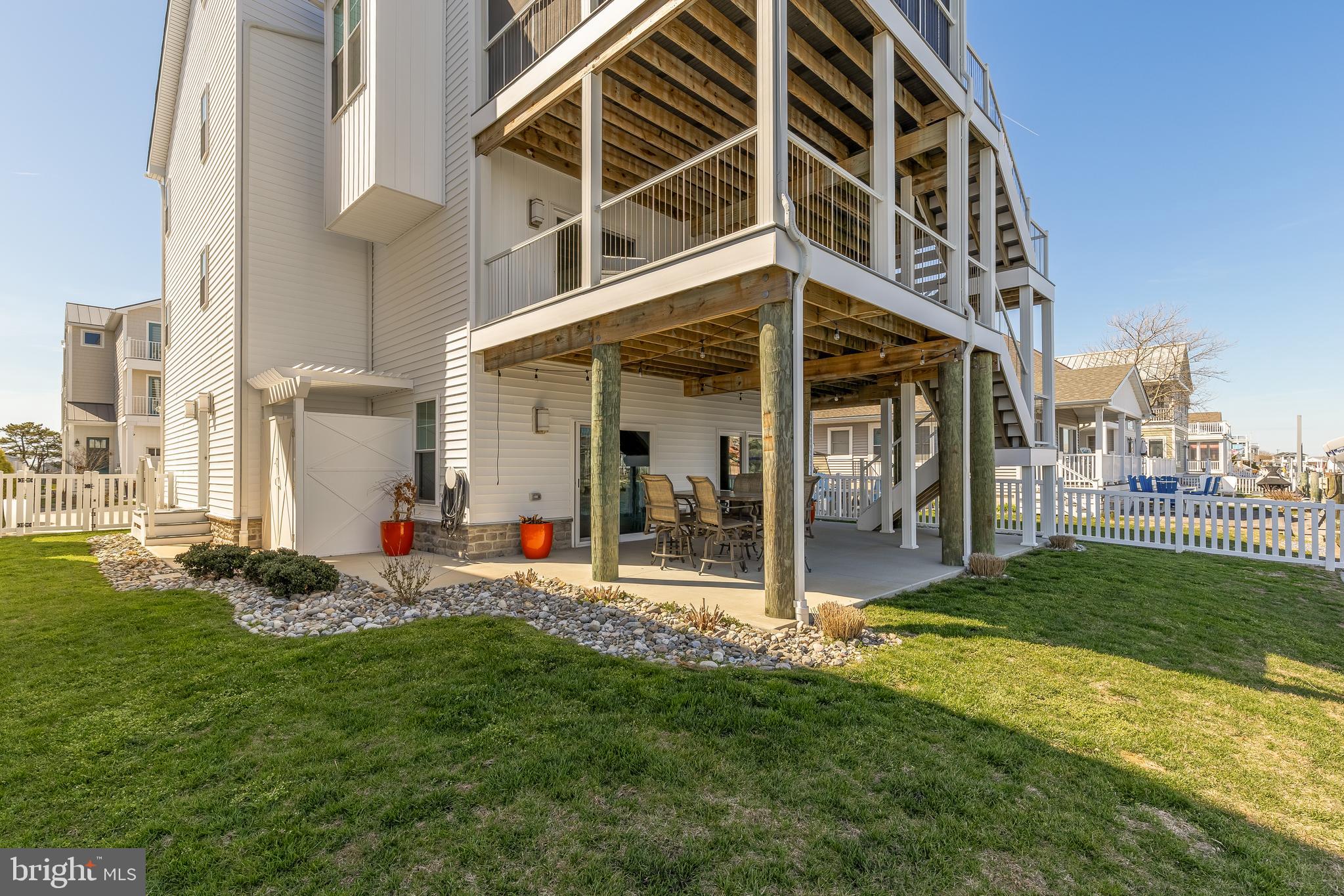 CAPE WINDSOR - Residential