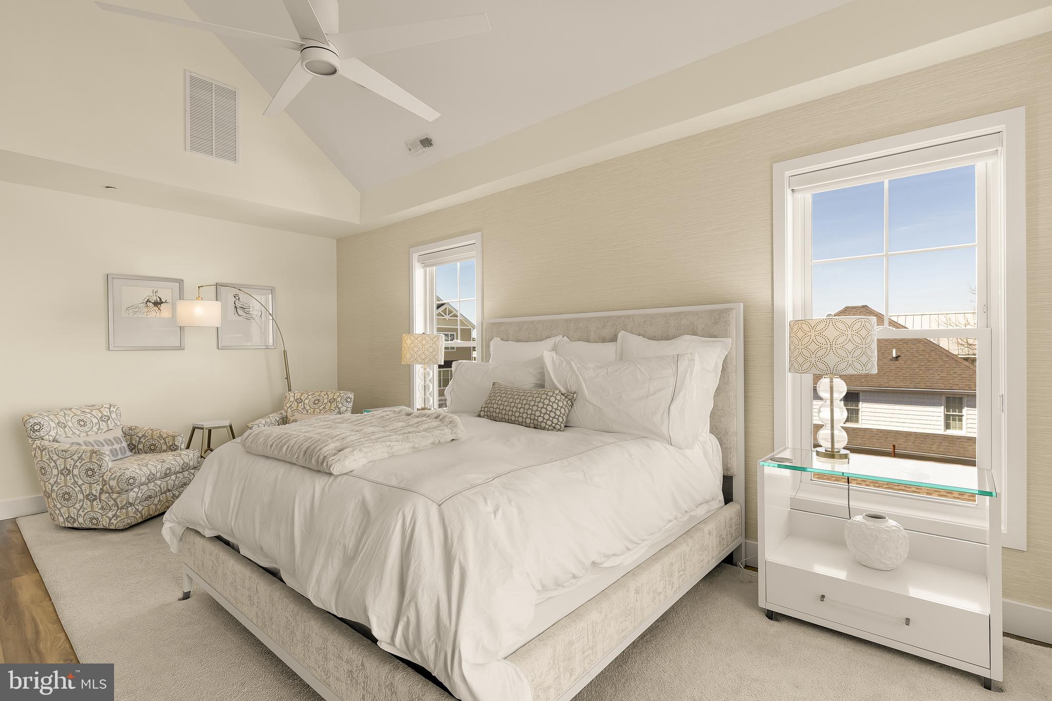 CAPE WINDSOR - Residential