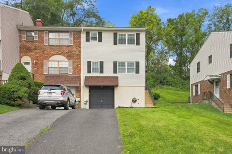 Photo of 511 Coventry Lane, WEST CHESTER, PA 19382 (MLS # PACT2134360)