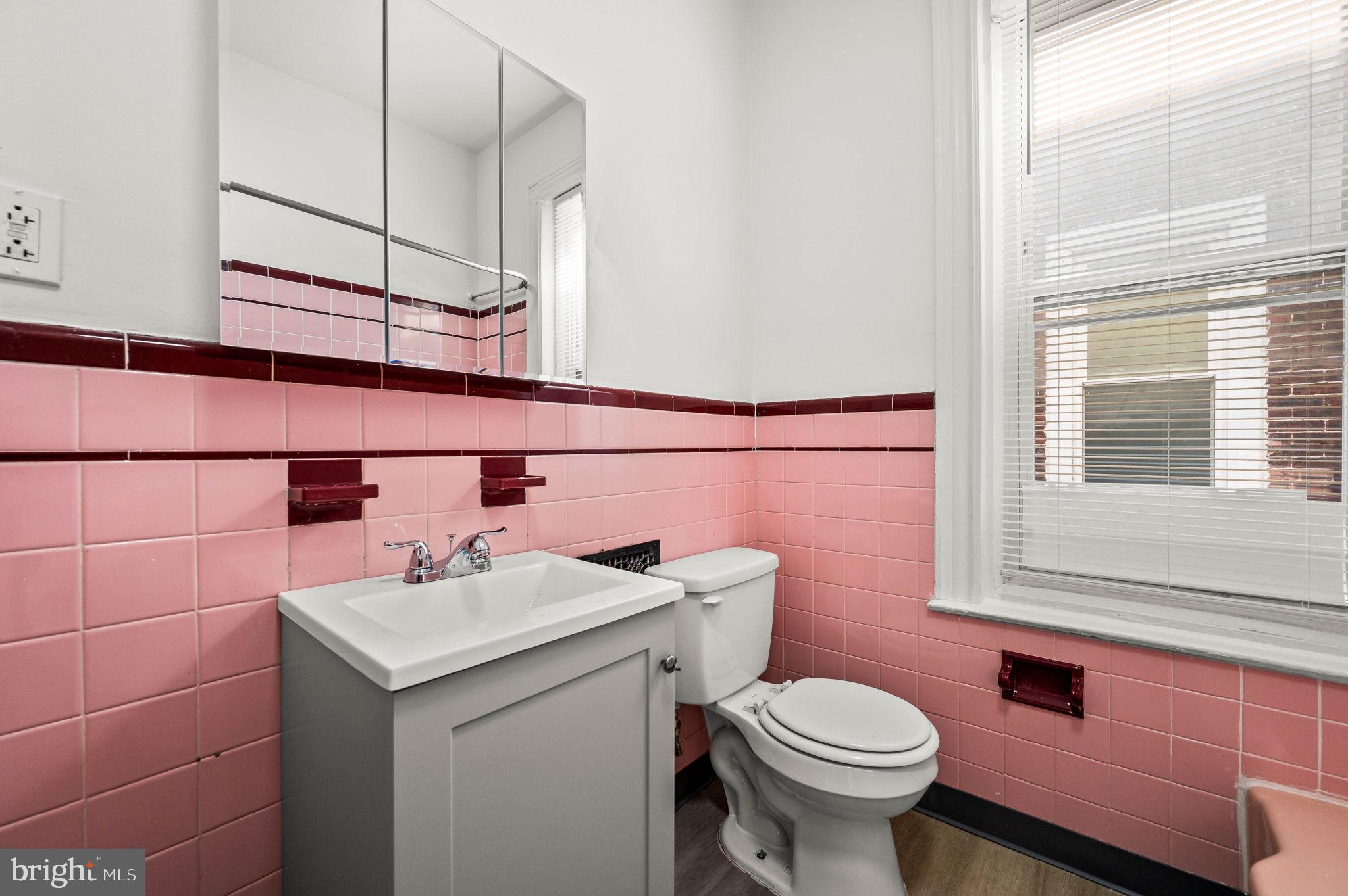 GARDEN COURT - Residential