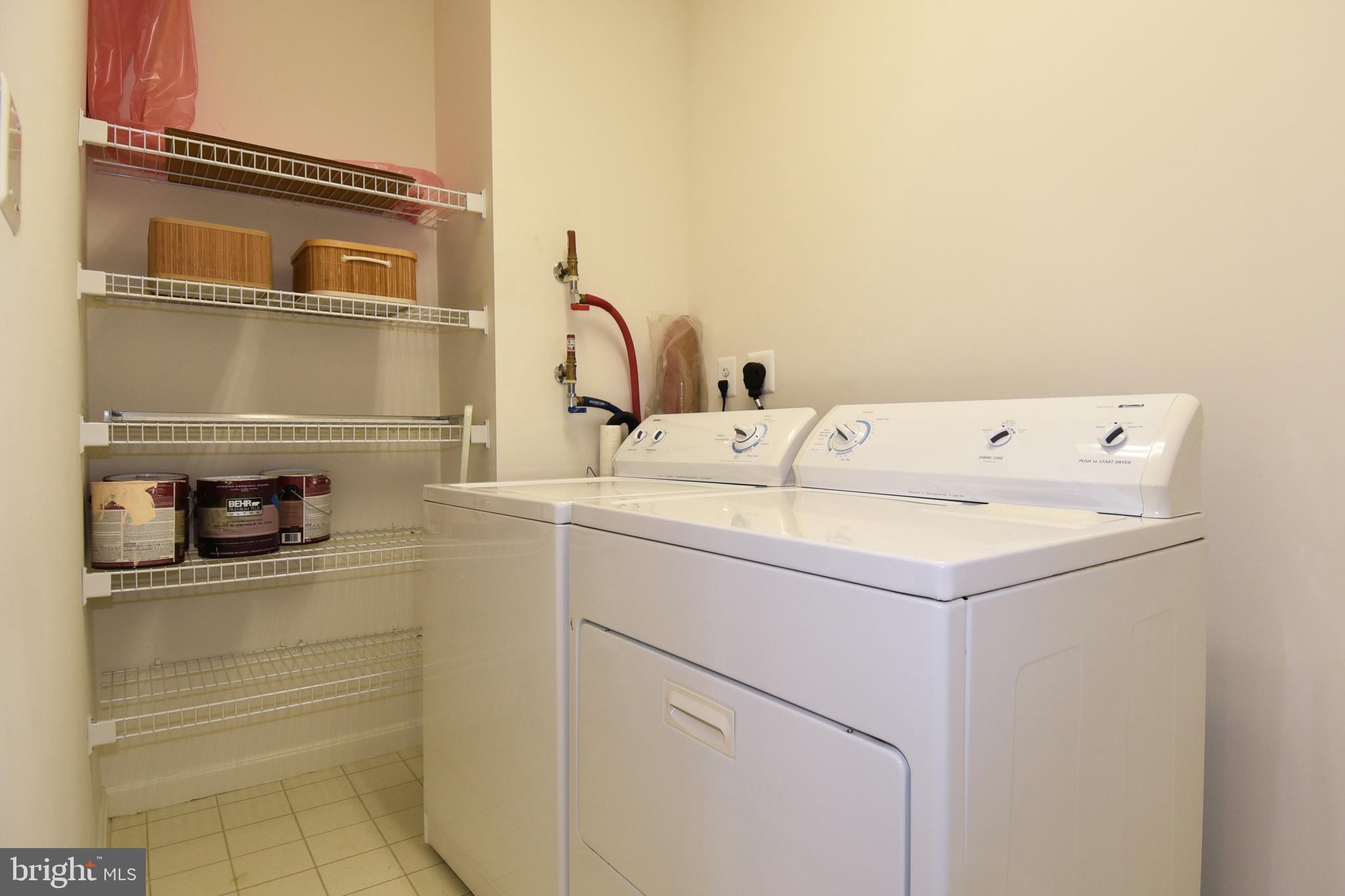 POTOMAC RIDGE AT LEISURE - Residential Lease