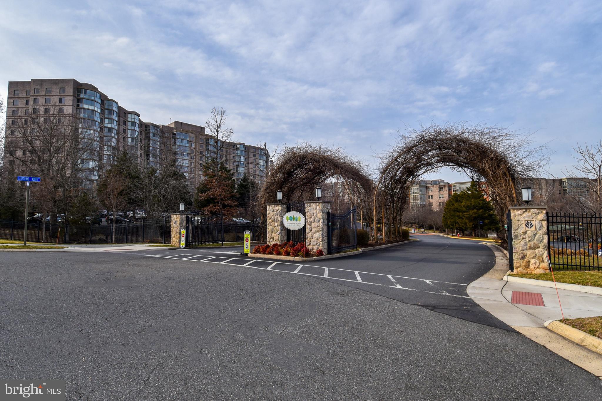 POTOMAC RIDGE AT LEISURE - Residential Lease