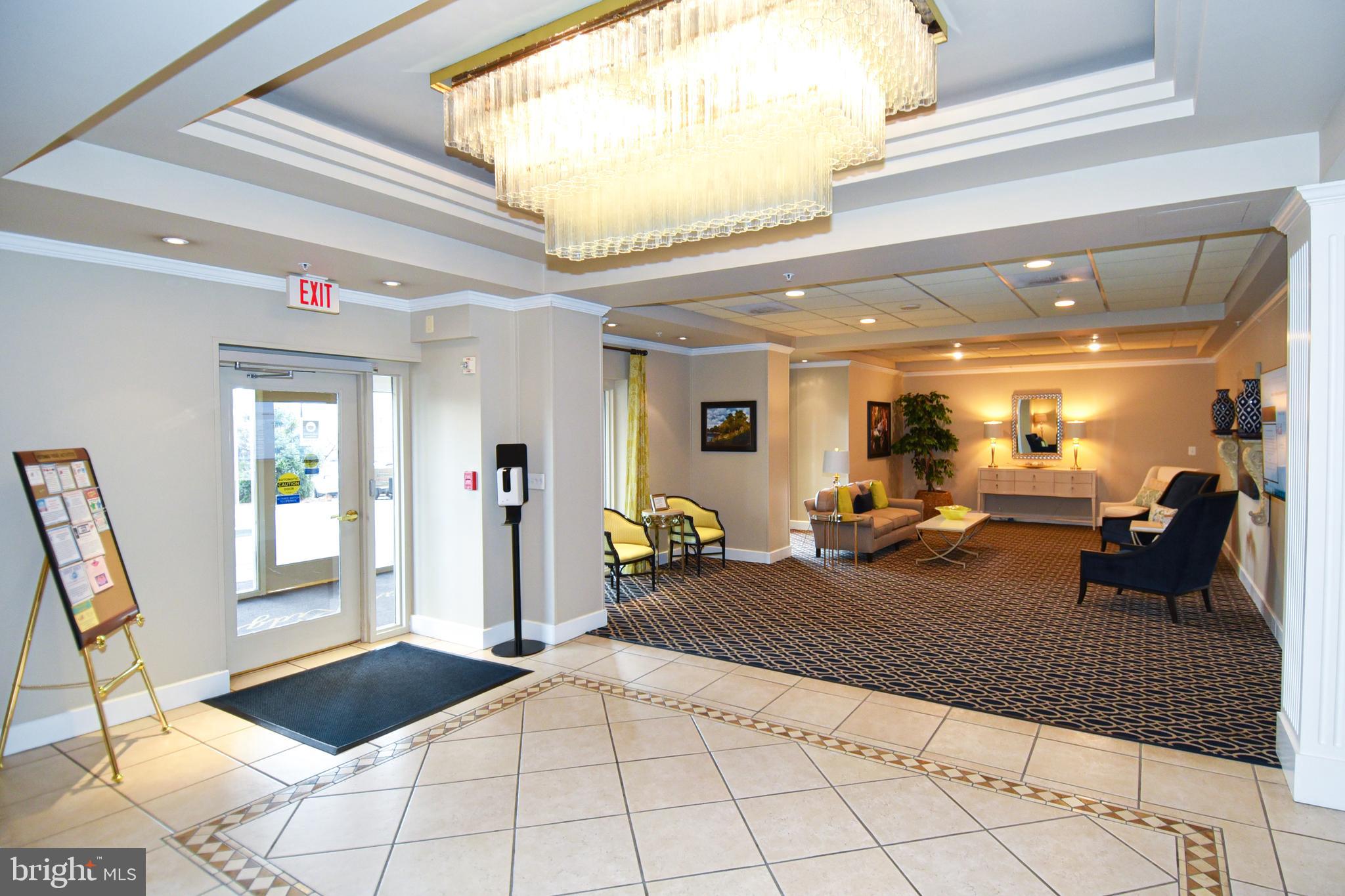 POTOMAC RIDGE AT LEISURE - Residential Lease