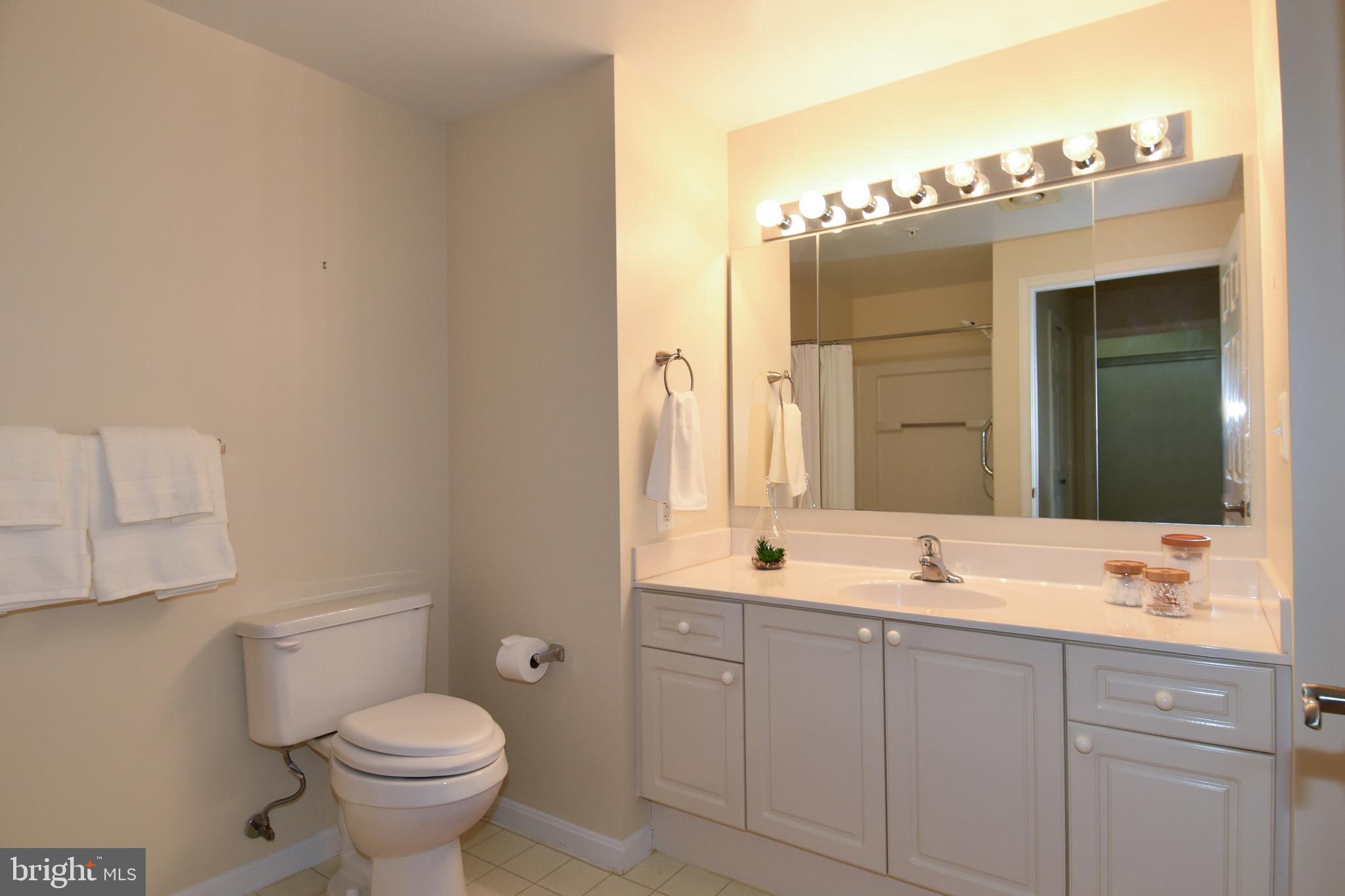 POTOMAC RIDGE AT LEISURE - Residential Lease