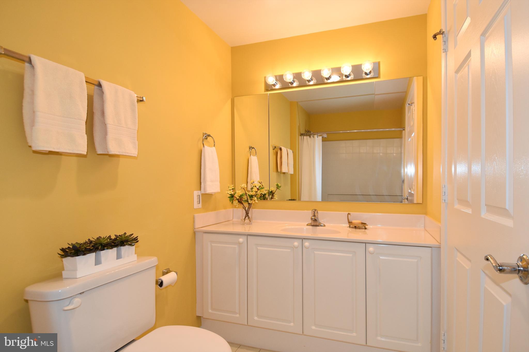 POTOMAC RIDGE AT LEISURE - Residential Lease