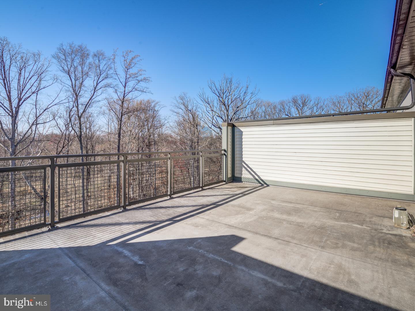 PRESERVE AT WESTFIELDS - Residential Lease