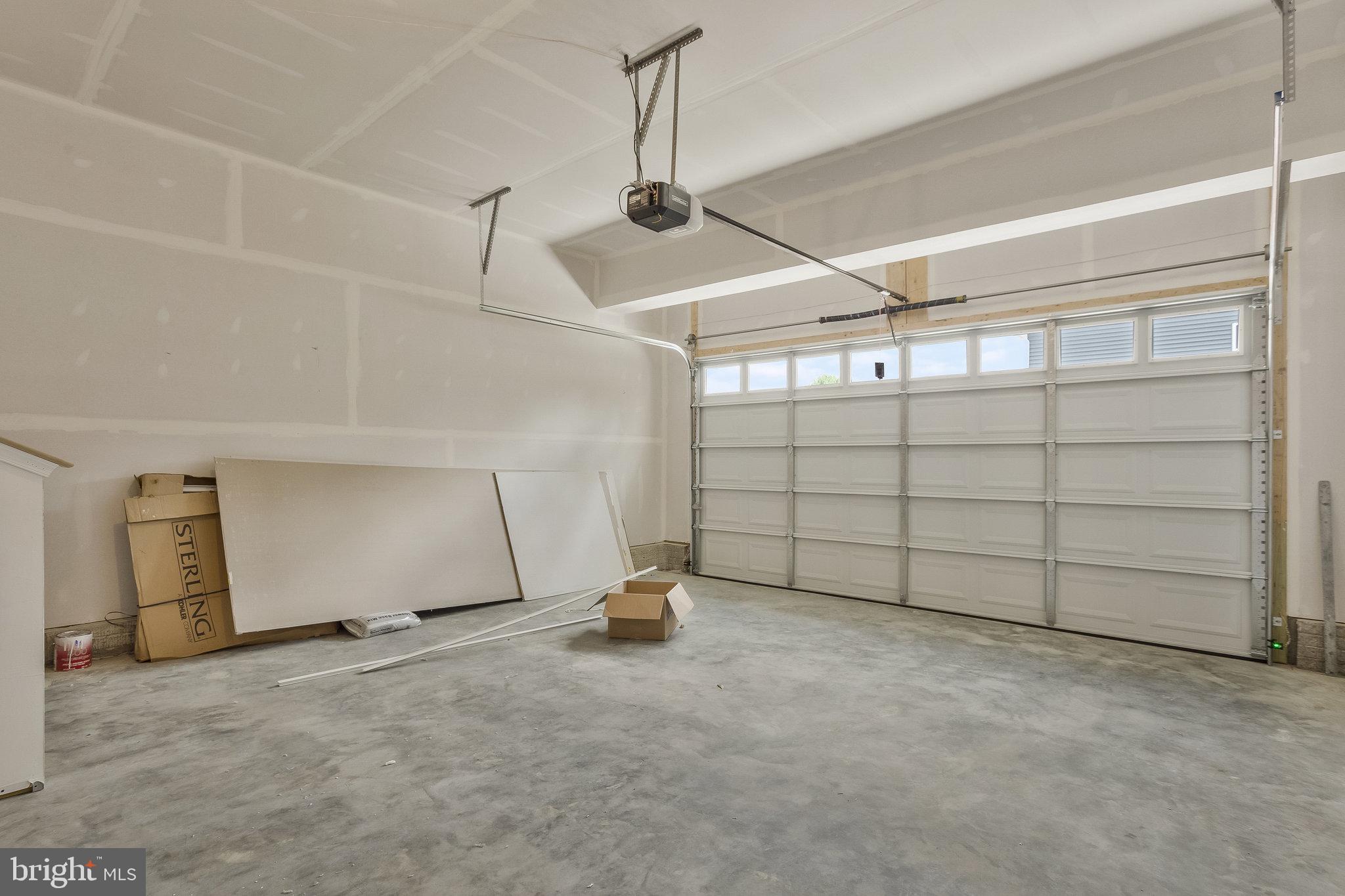 LOVING ESTATES - Residential