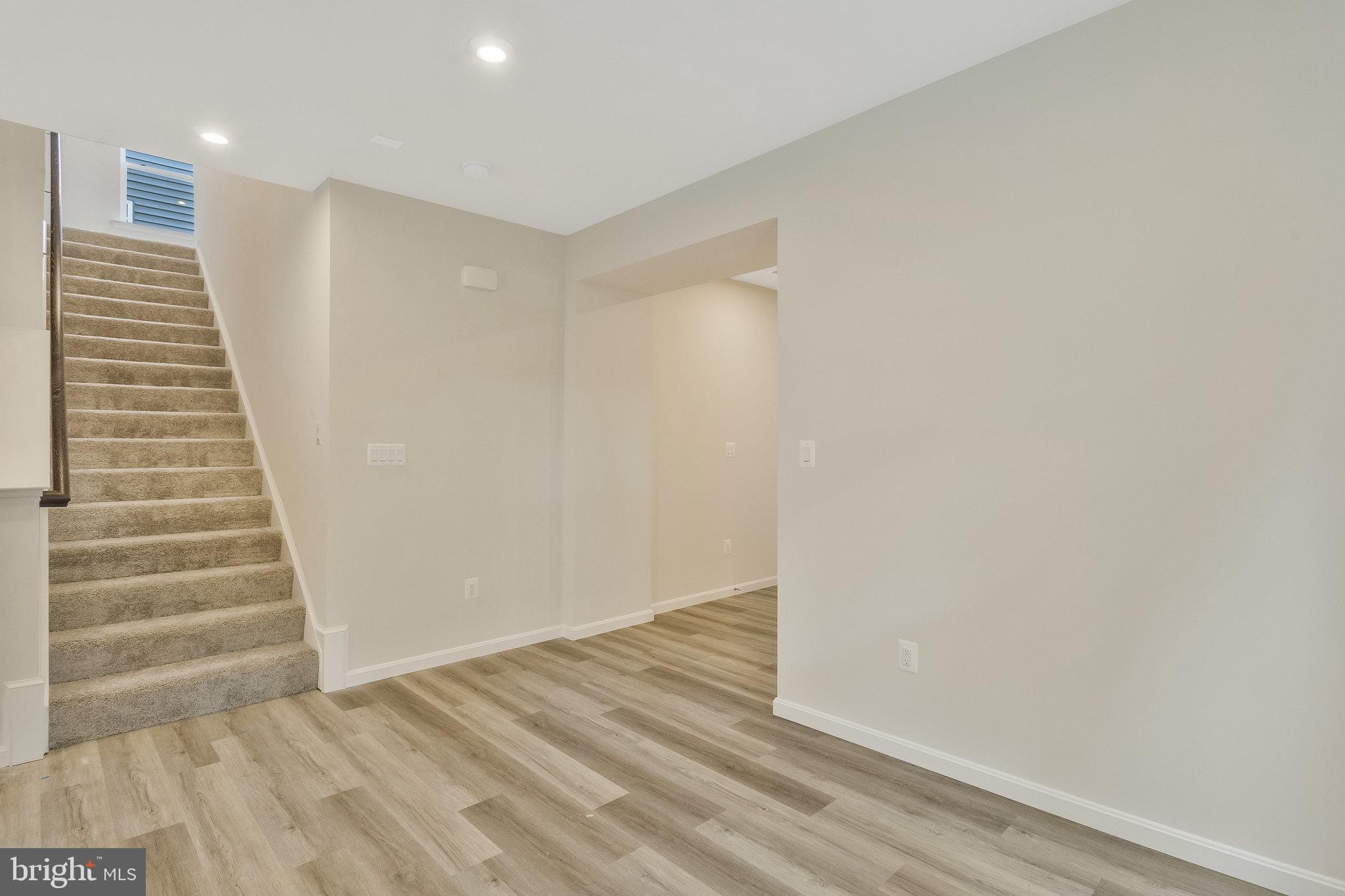 LOVING ESTATES - Residential