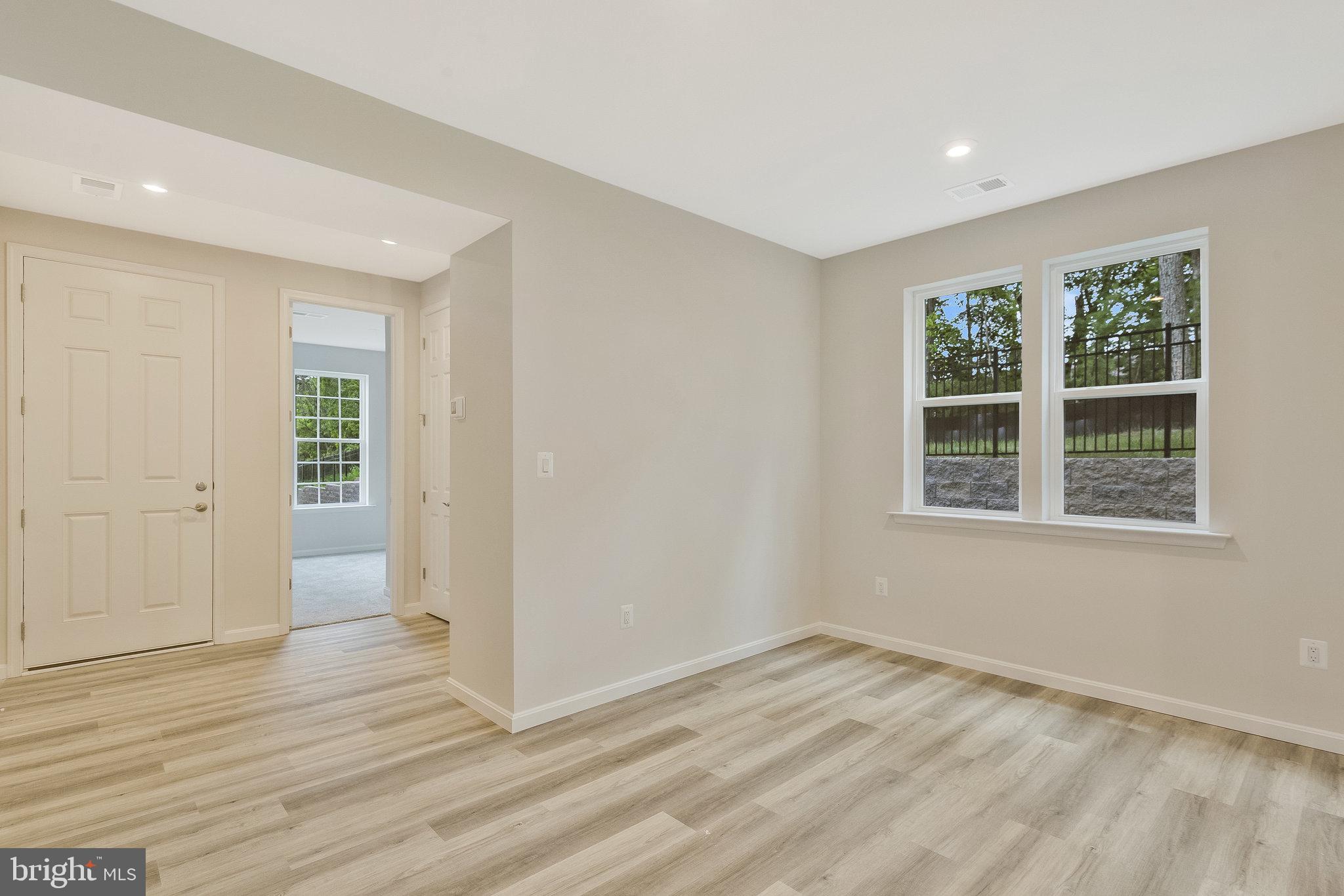 LOVING ESTATES - Residential