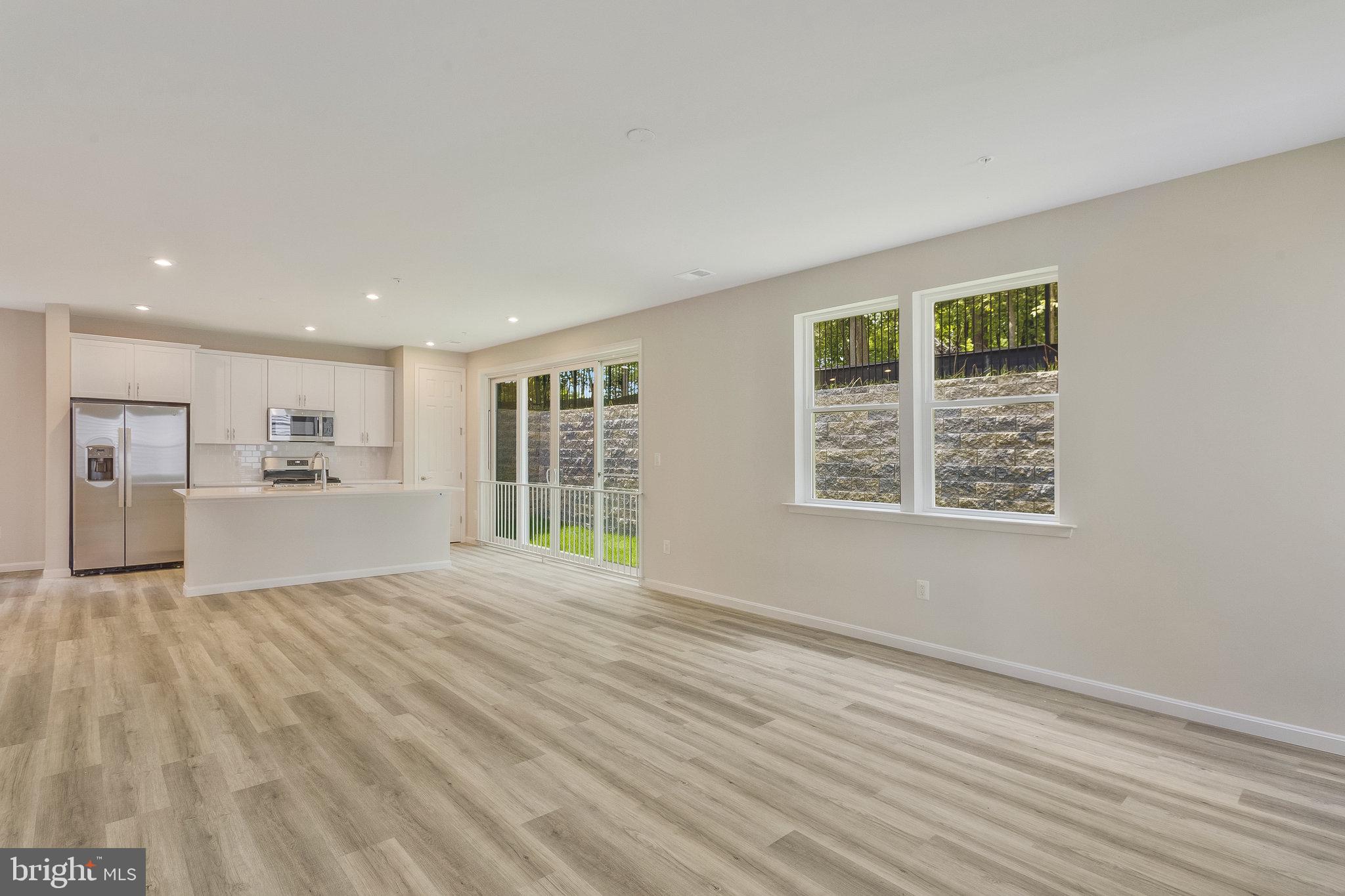 LOVING ESTATES - Residential