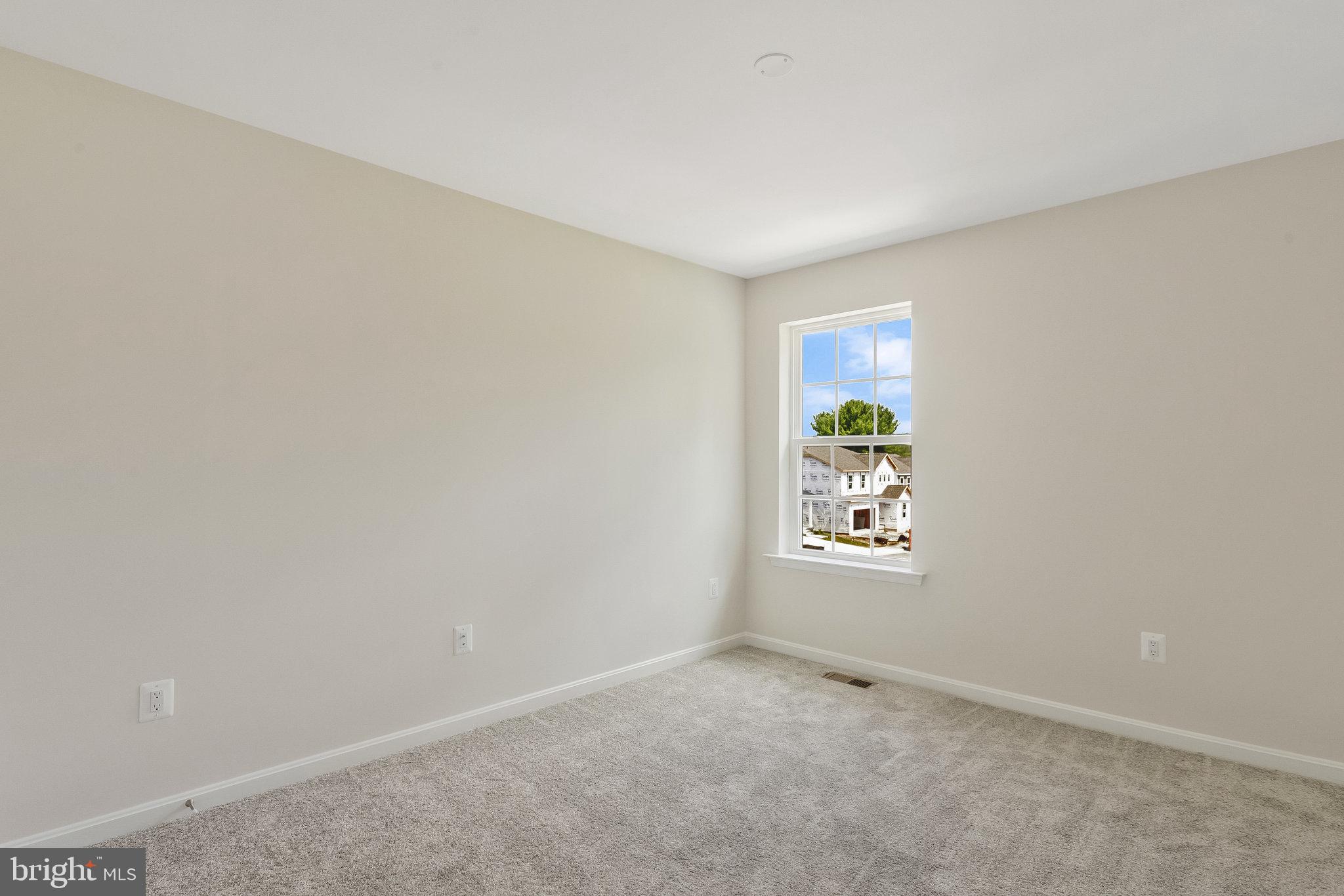 LOVING ESTATES - Residential