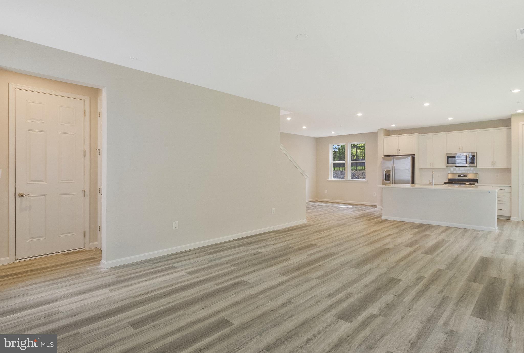 LOVING ESTATES - Residential