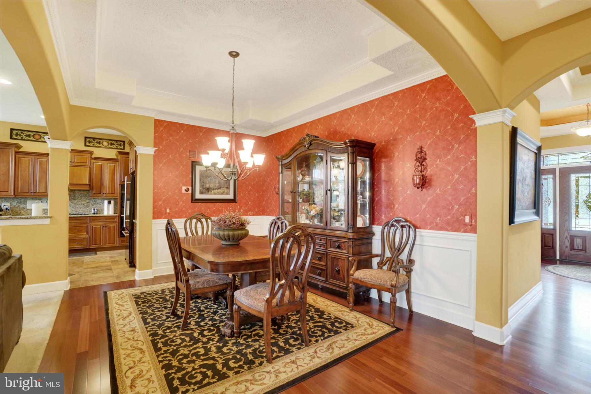 LAUREL VISTAS - Residential