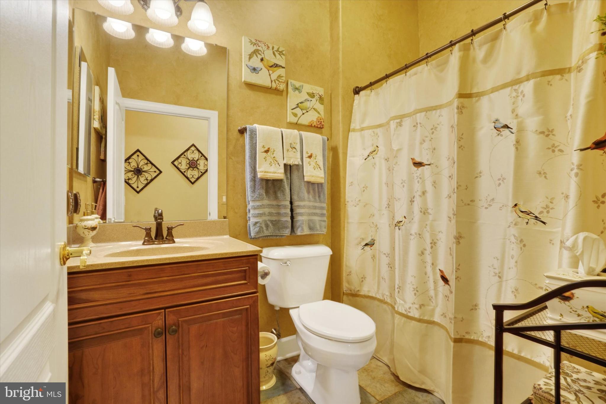 LAUREL VISTAS - Residential