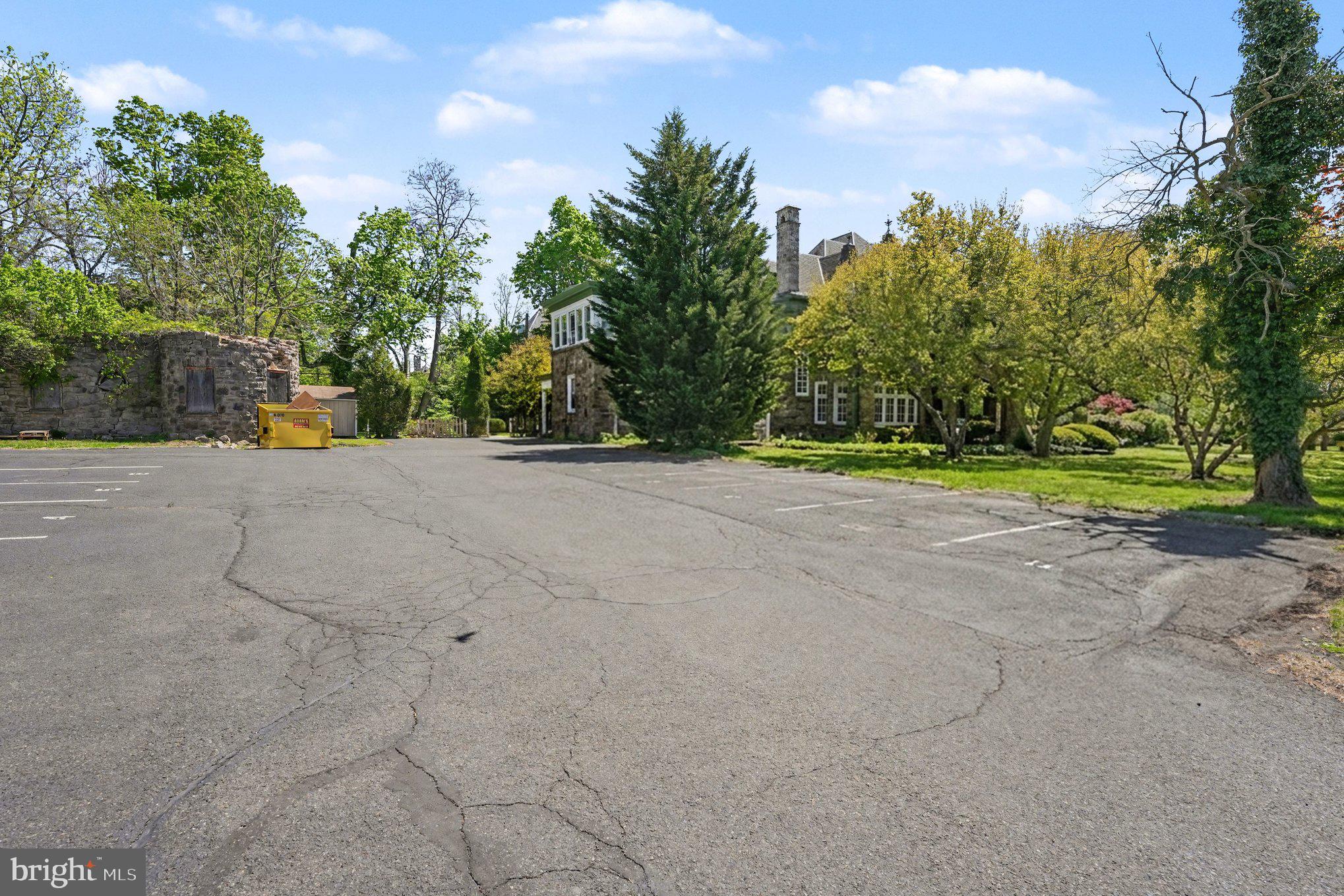 1 LINDENWOLD TERRACE