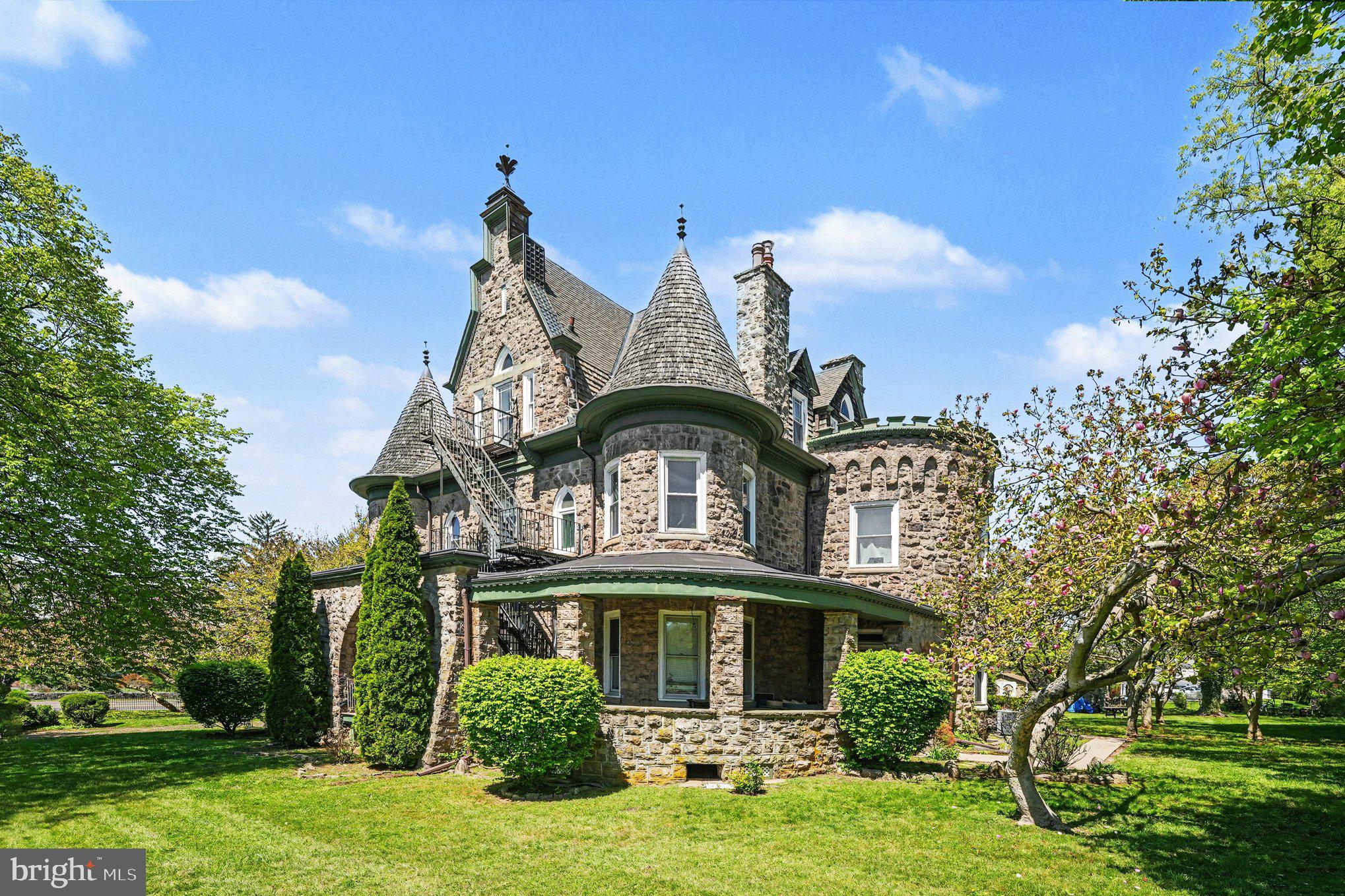 1 LINDENWOLD TERRACE