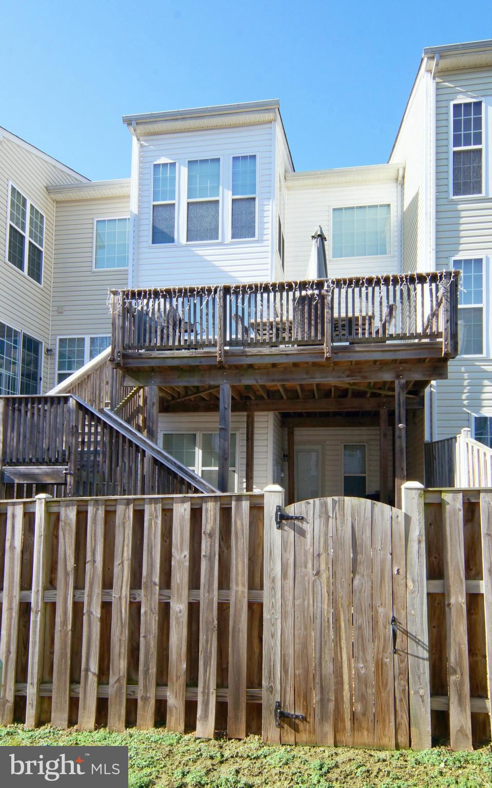 LAUREL HILL LANDBAY - Residential