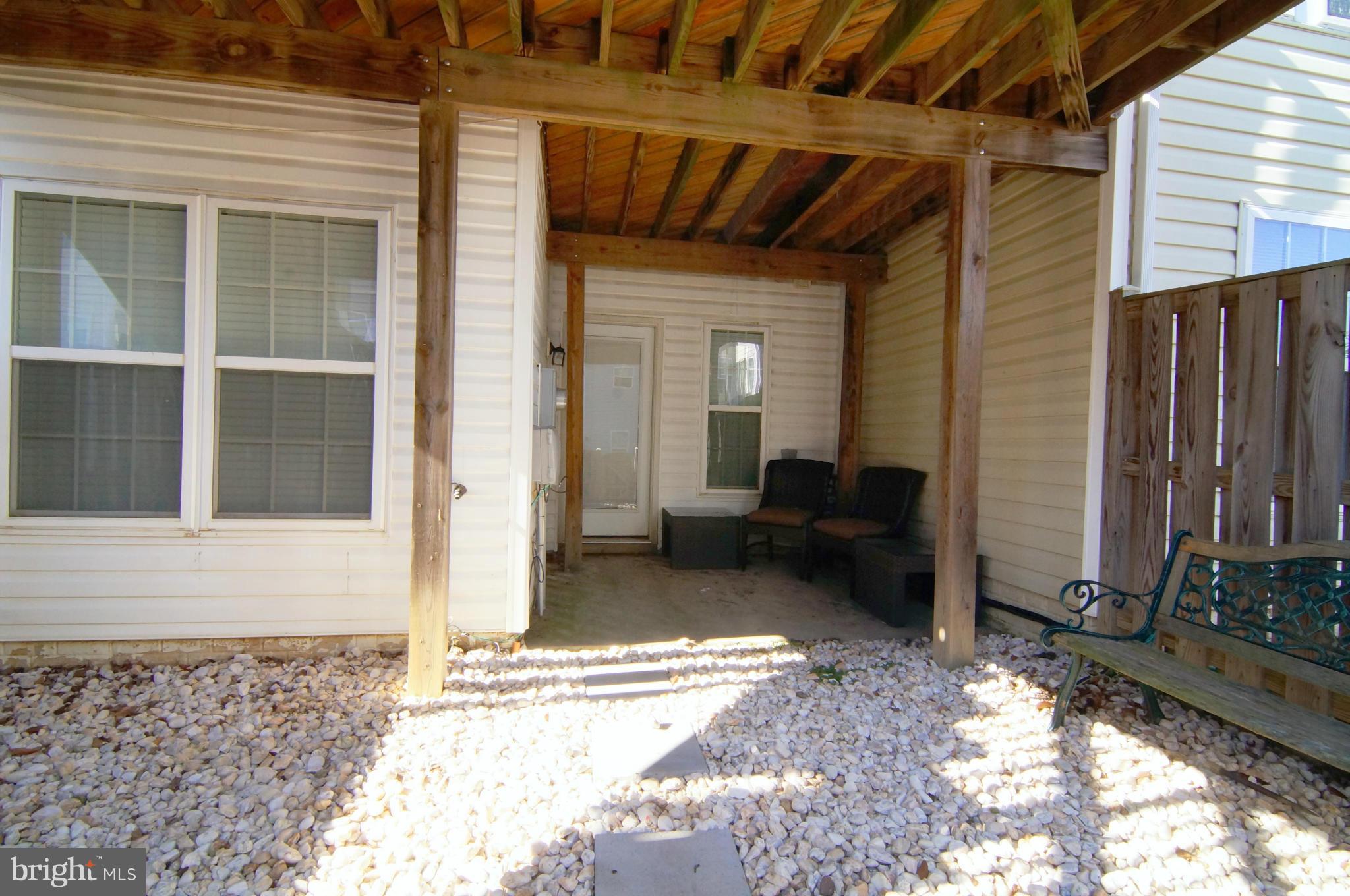 LAUREL HILL LANDBAY - Residential