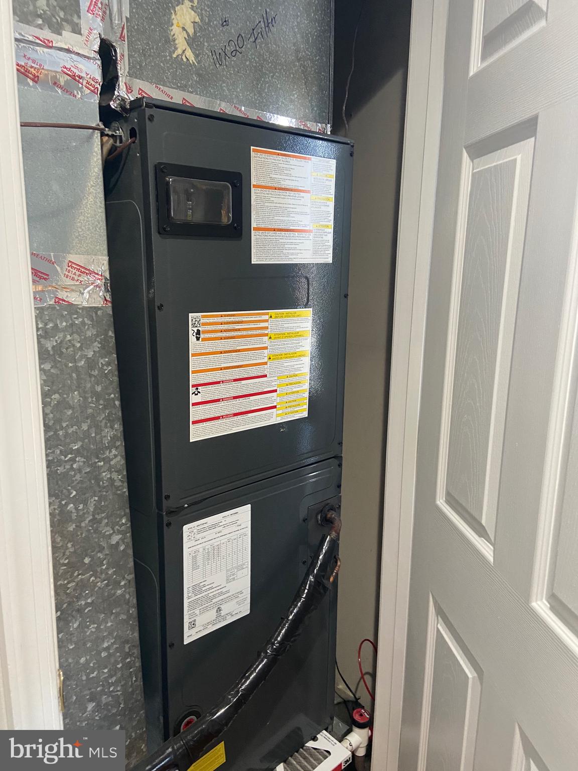 TERRACE TOWNE HOMES OF GUNSTON - Residential Lease