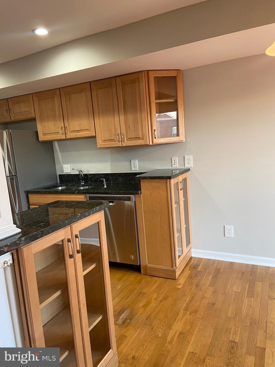 TERRACE TOWNE HOMES OF GUNSTON - Residential Lease