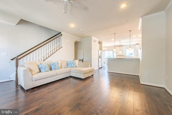 TANYARD SPRINGS - Residential Lease