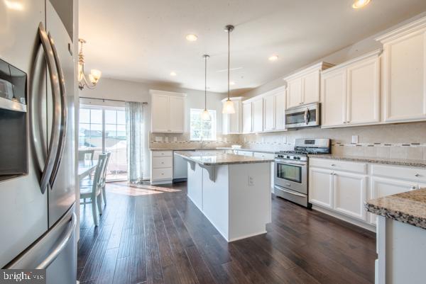 TANYARD SPRINGS - Residential Lease