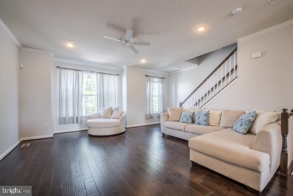 TANYARD SPRINGS - Residential Lease