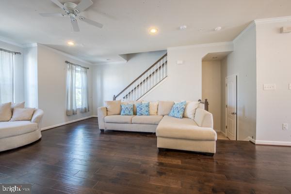 TANYARD SPRINGS - Residential Lease