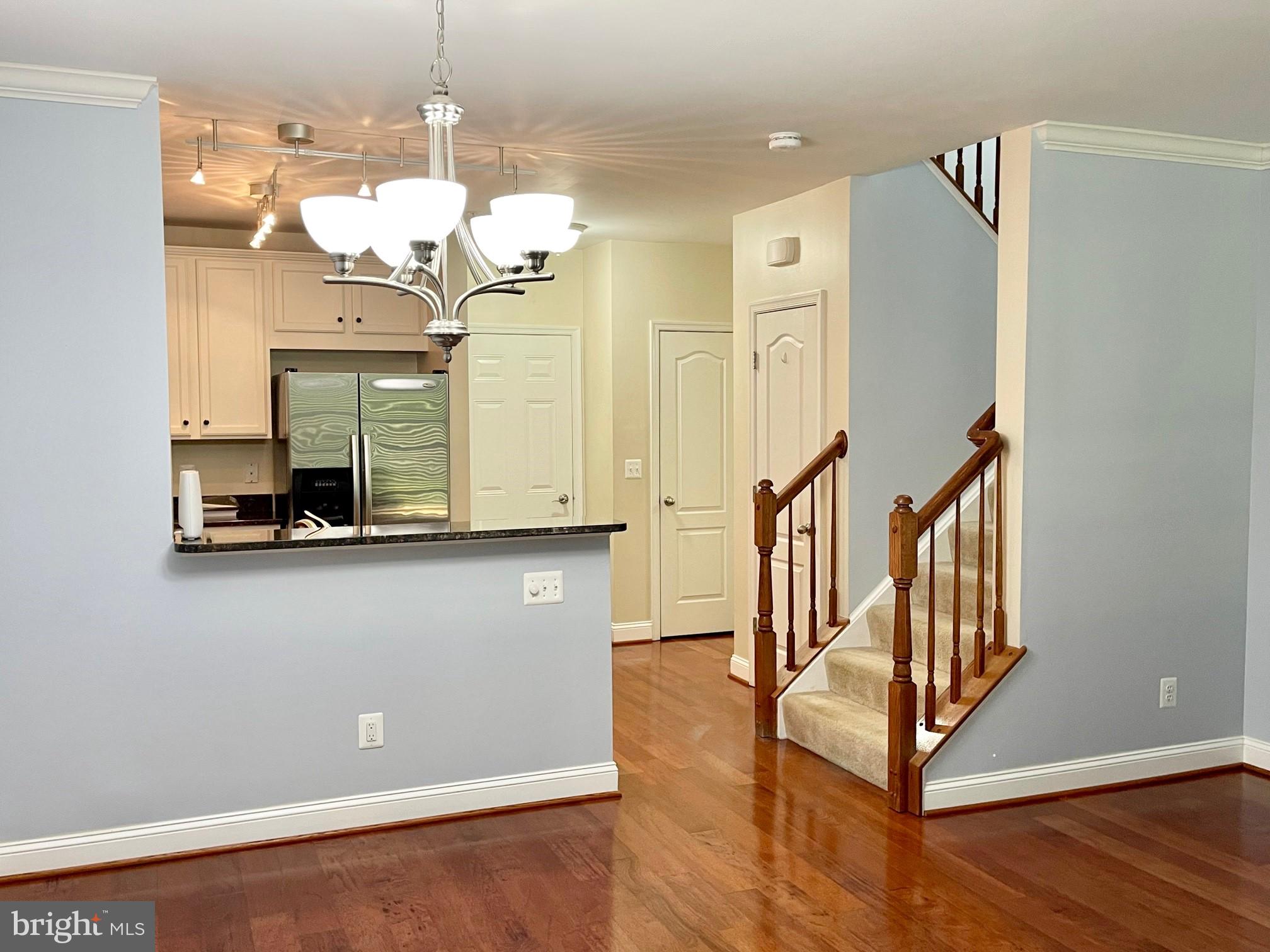 MARKET CENTER CONDOMINIUM - Residential