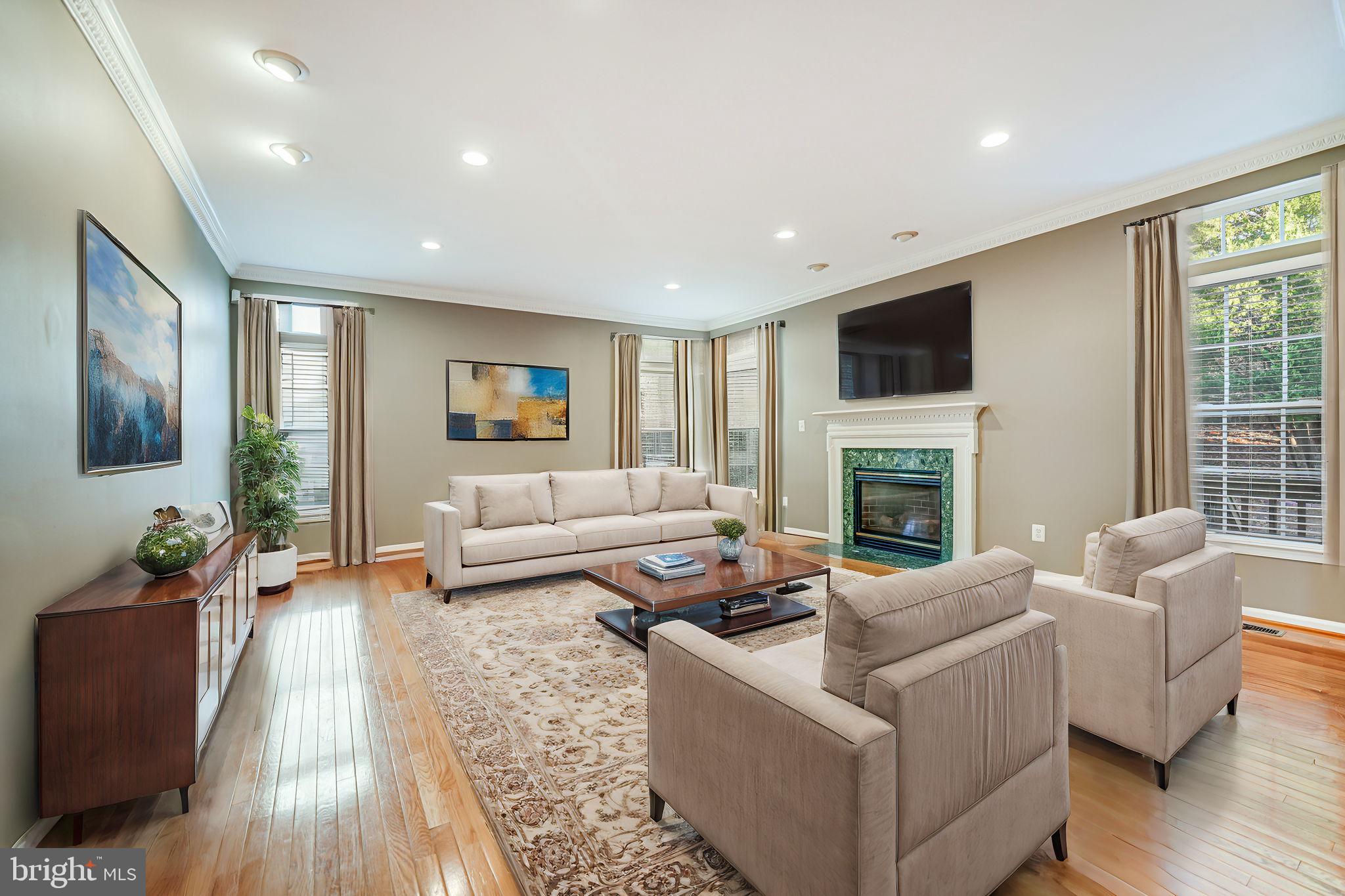 BROOKE FARM - Residential