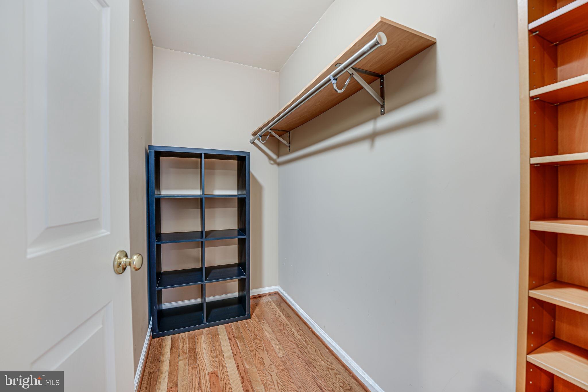 BROOKE FARM - Residential